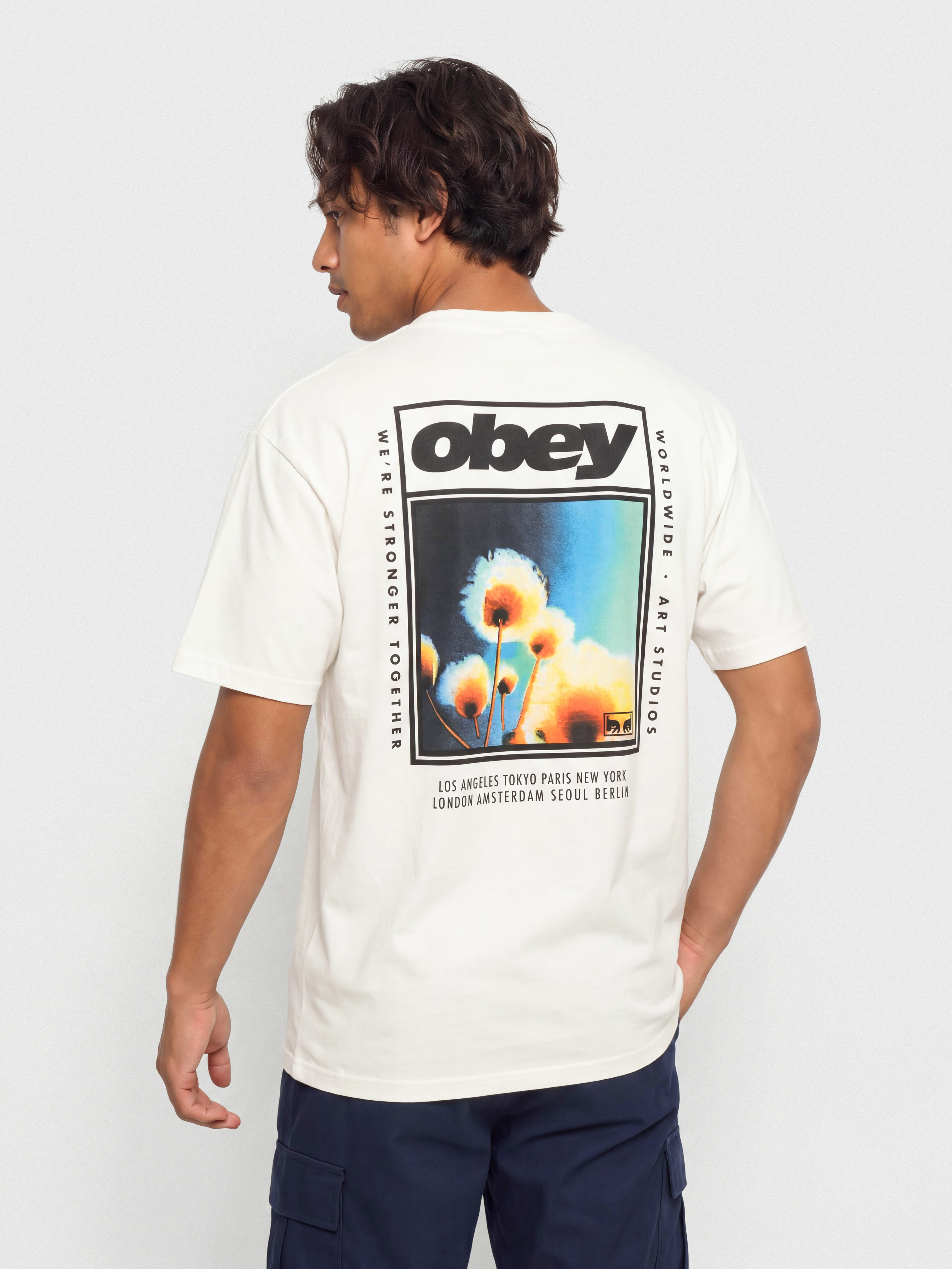 T-shirt OBEY Stronger Together (vintage white)