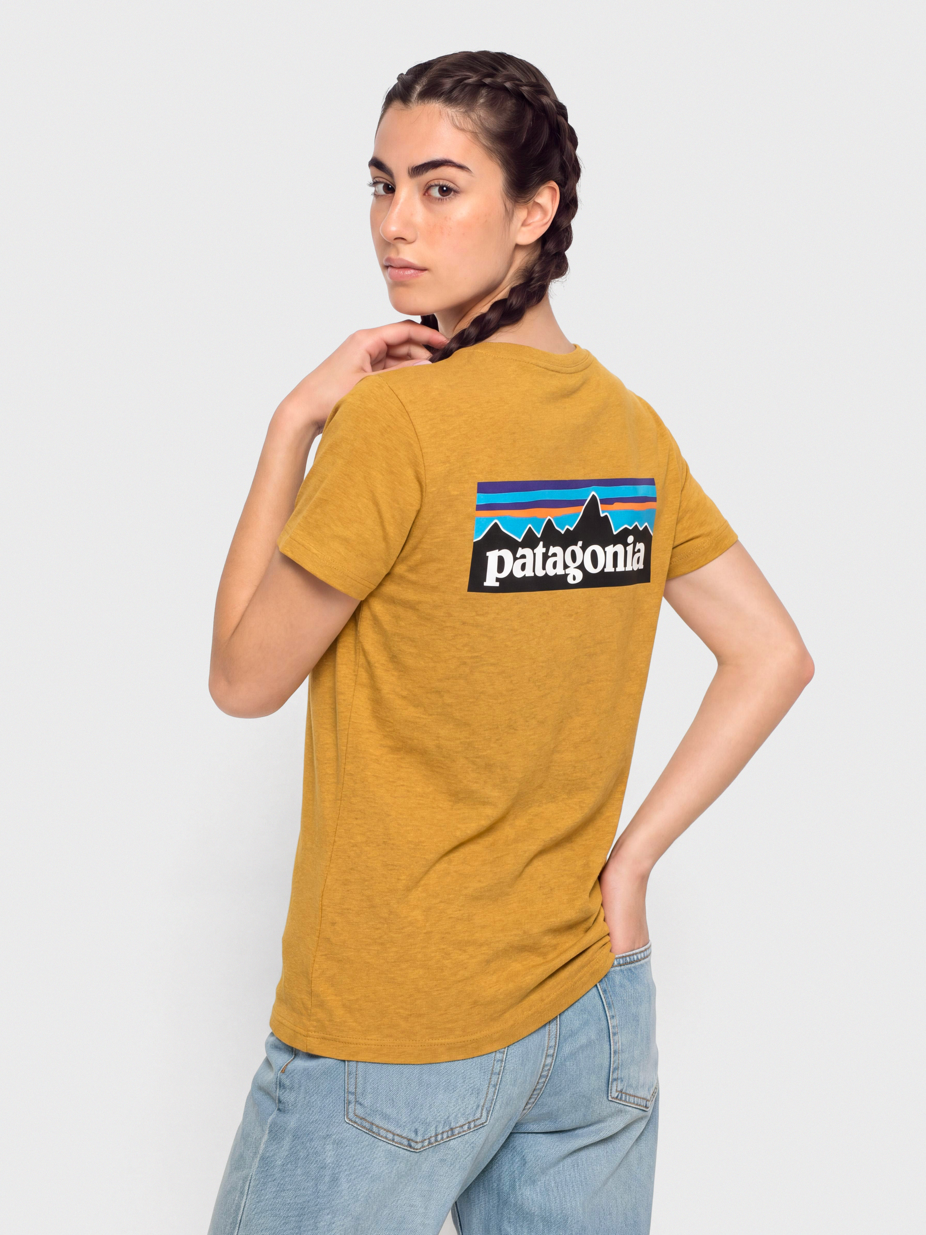 T-shirt Patagonia P 6 Logo Responsibili Wmn (dried mango)