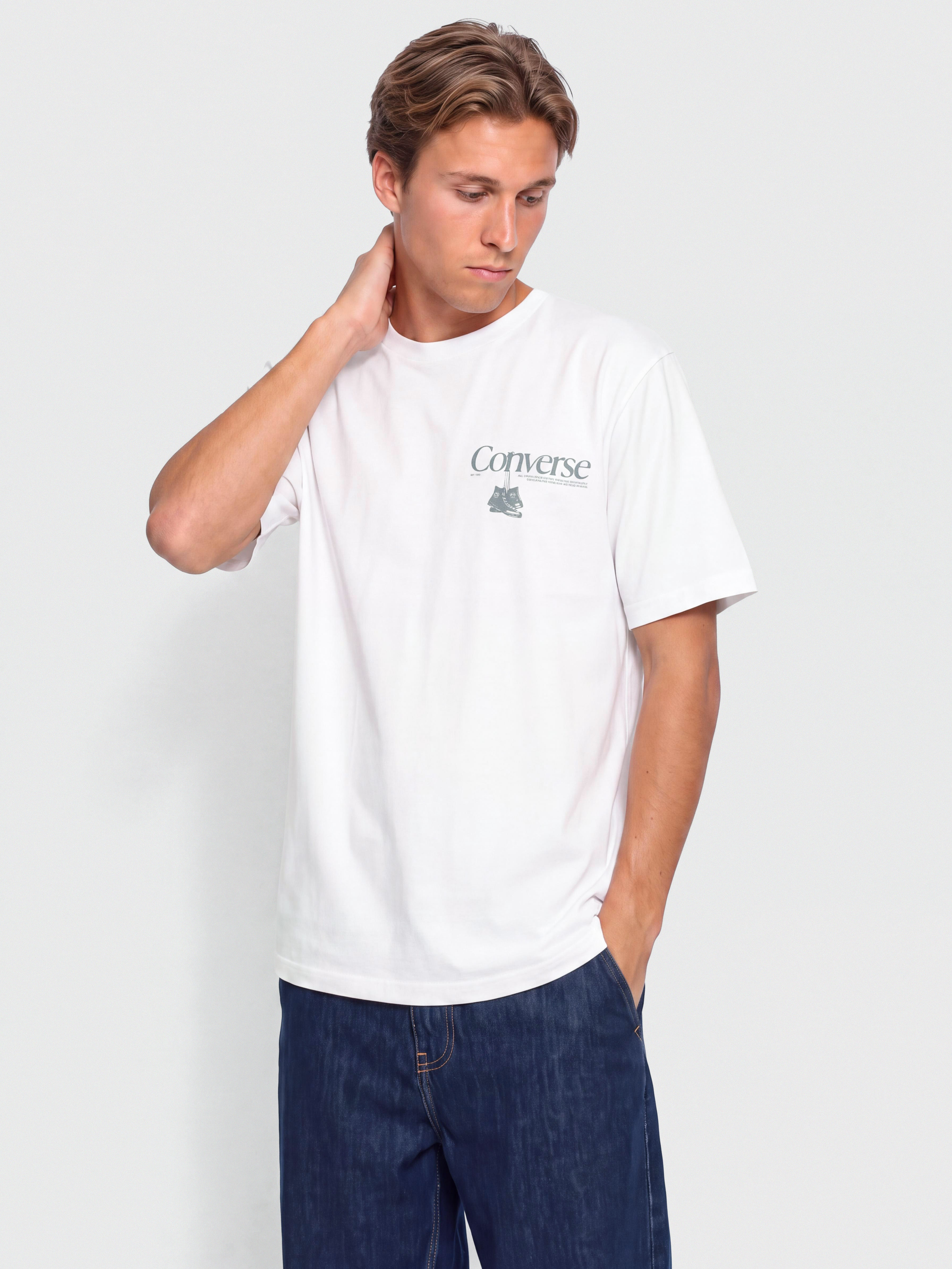 T-shirt Converse Hanging Shoes
