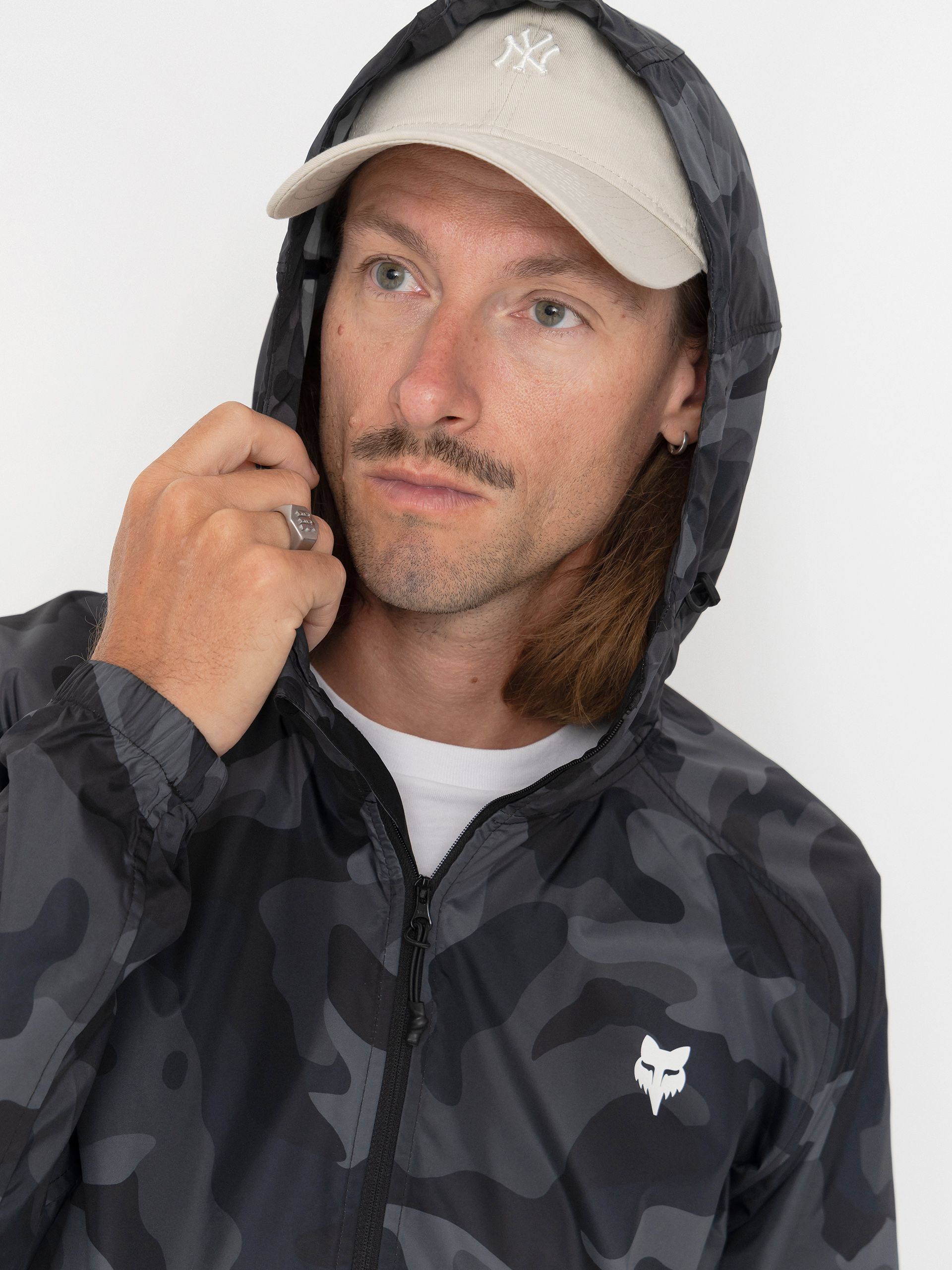 Kurtka Fox Fox Head Camo Windbreaker (black camo)