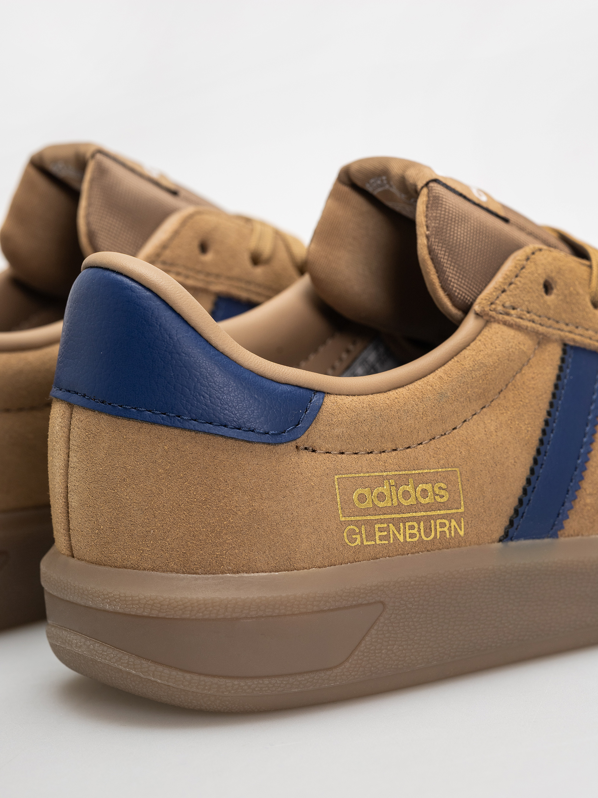 Buty adidas Glenburn (cardbo/mutprp/gum5)