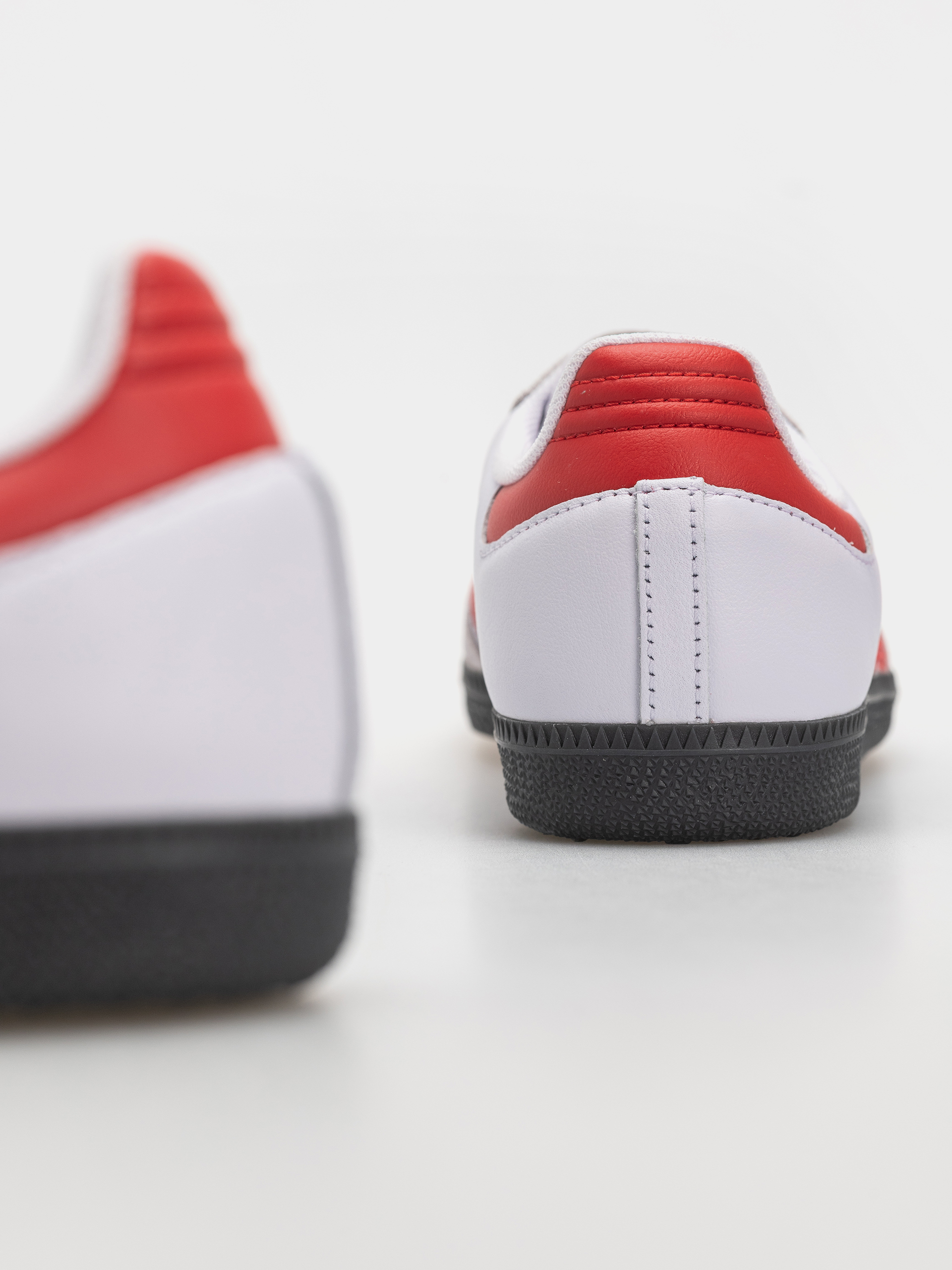 Buty adidas Samba Adv (cblack/fropur/betsca)