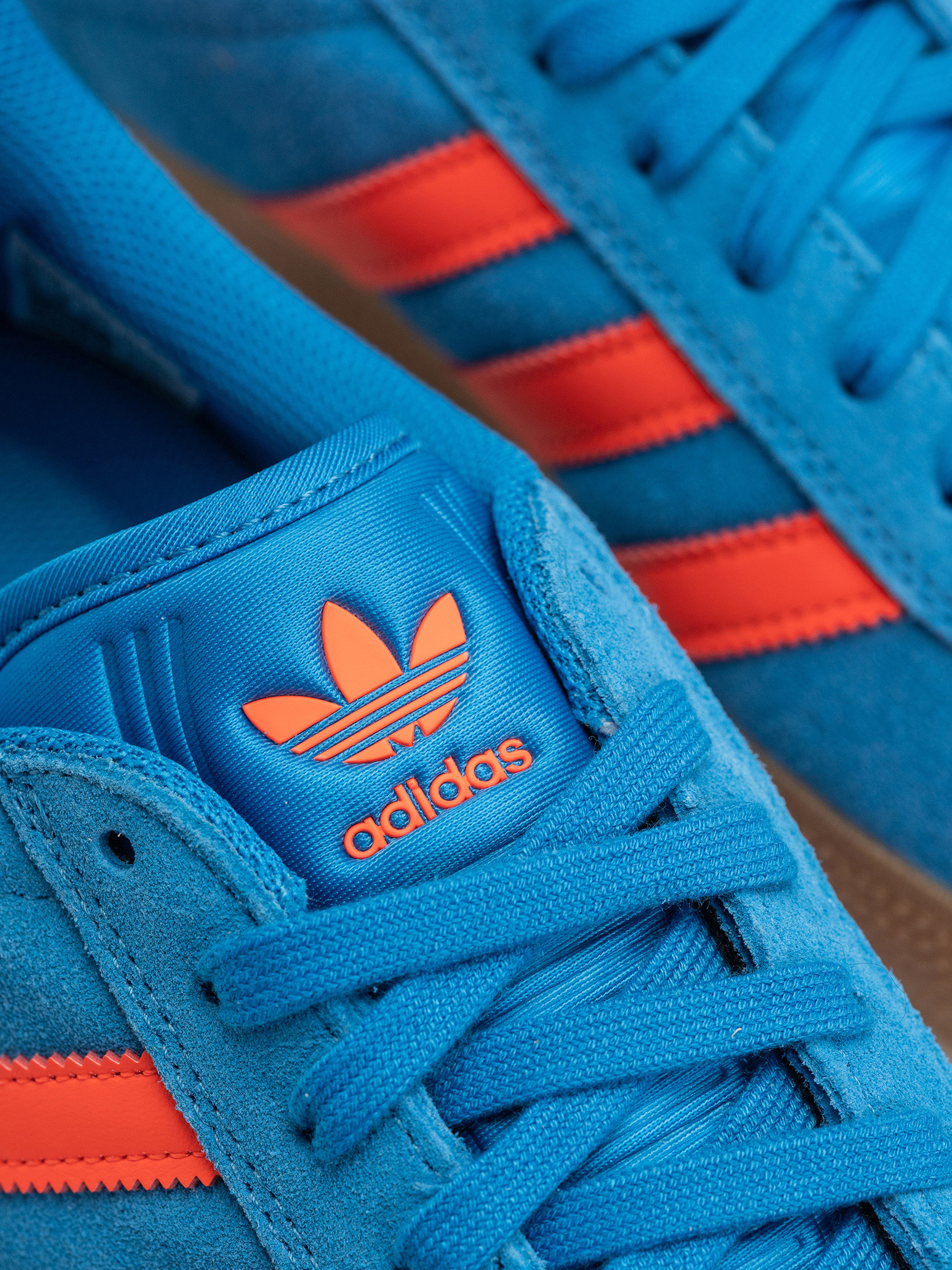 Buty adidas Gazelle Adv (brblue/solred/gum4)
