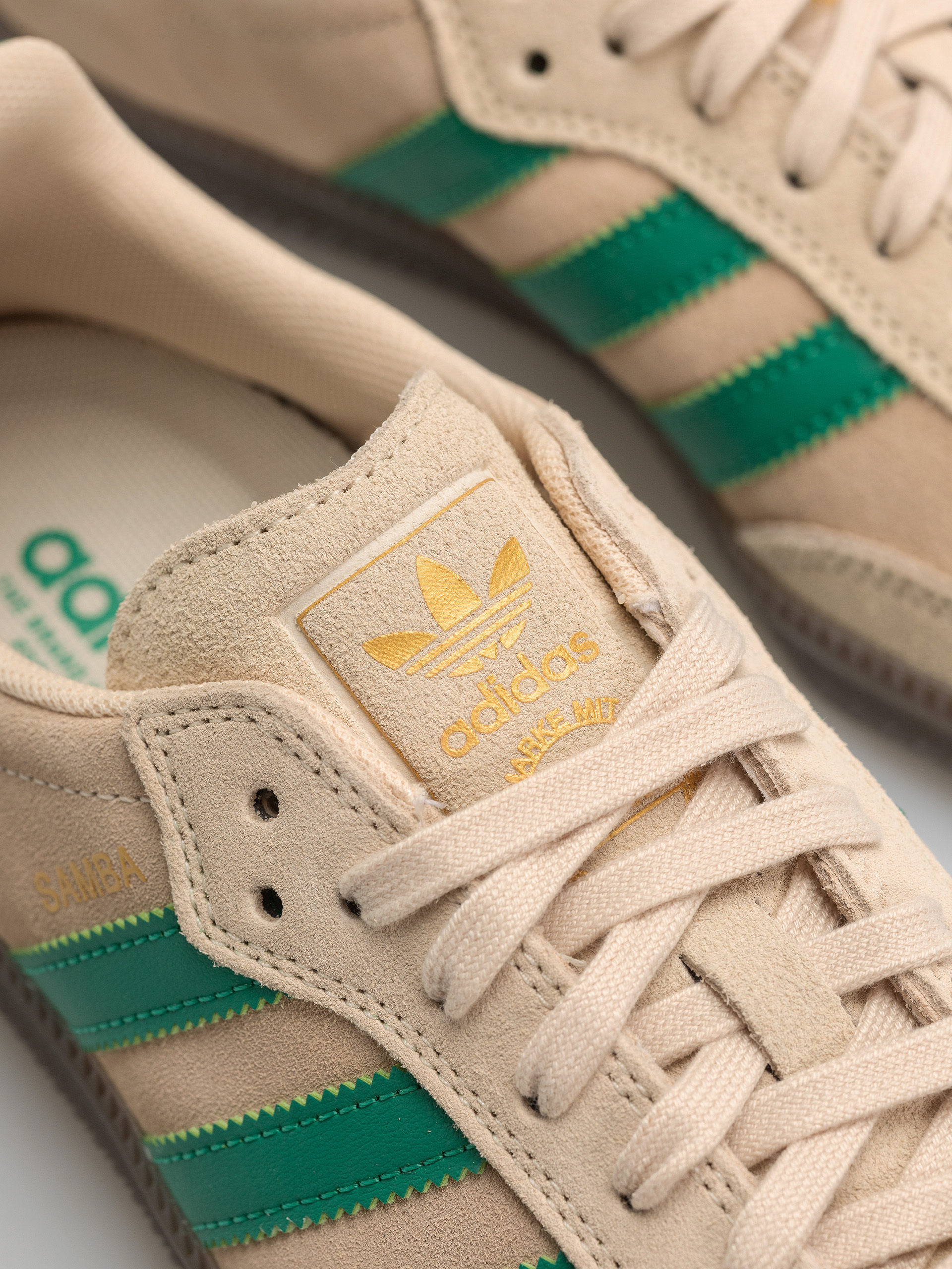 Buty adidas Samba Adv (sanstr/cougrn/gum4)