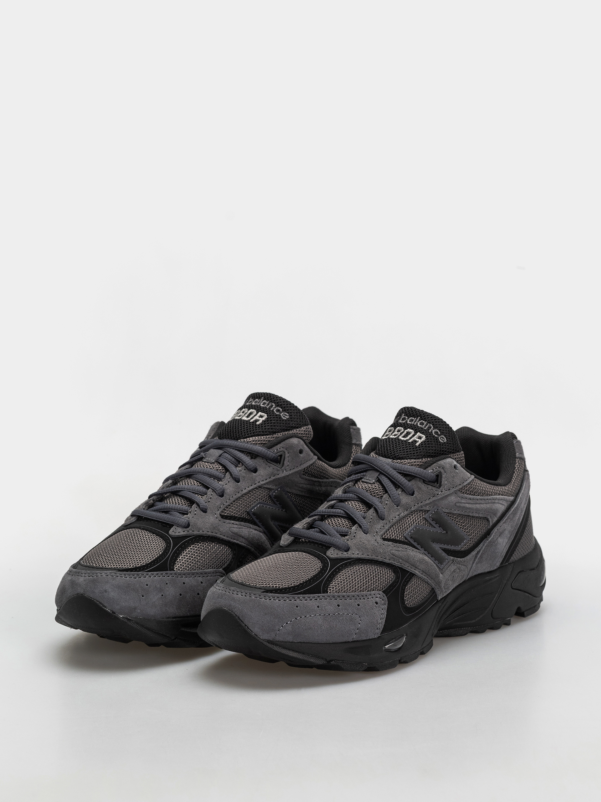 Buty New Balance 880R (magnet/black)