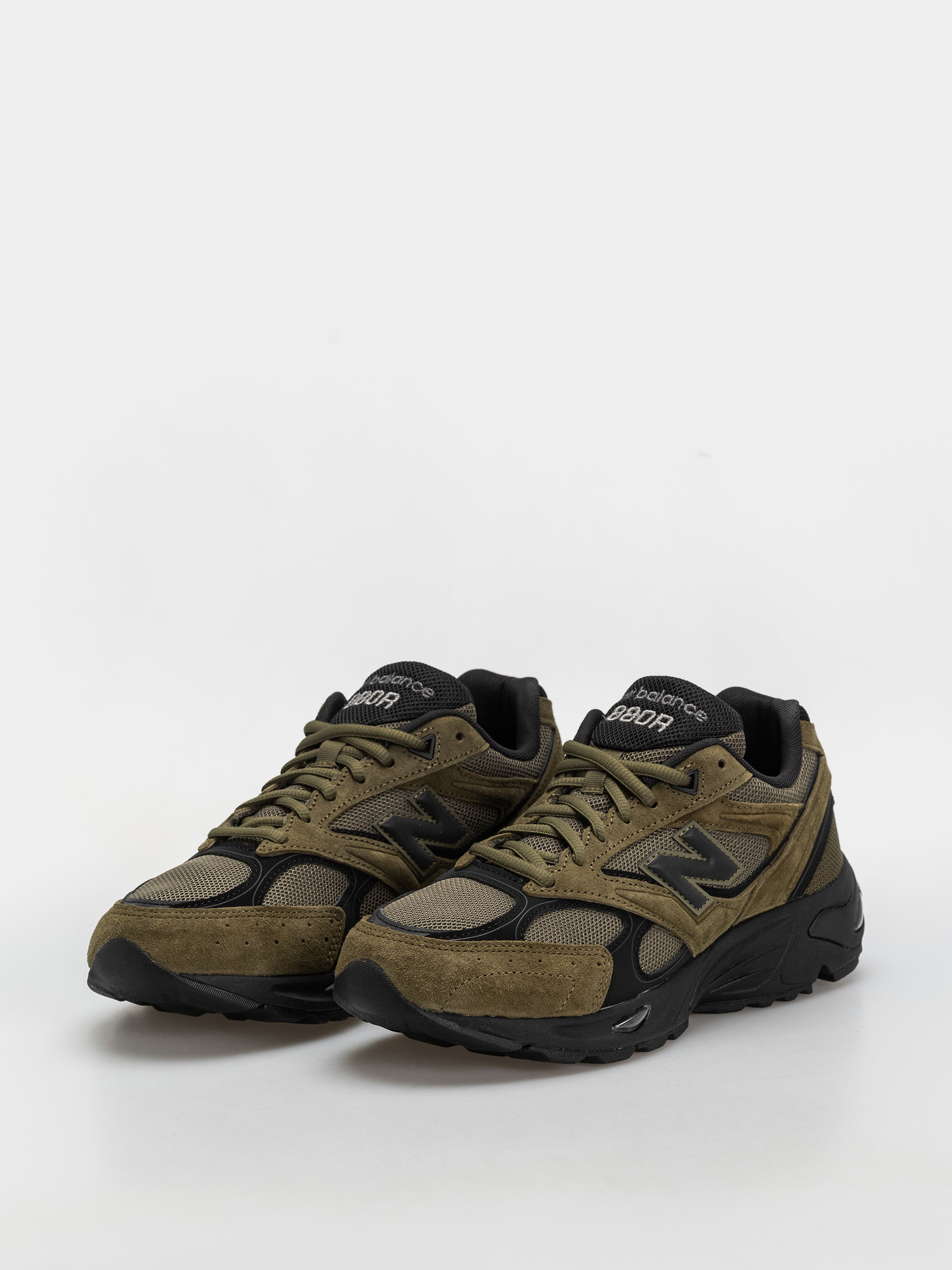 Buty New Balance 880R (wakame/black)