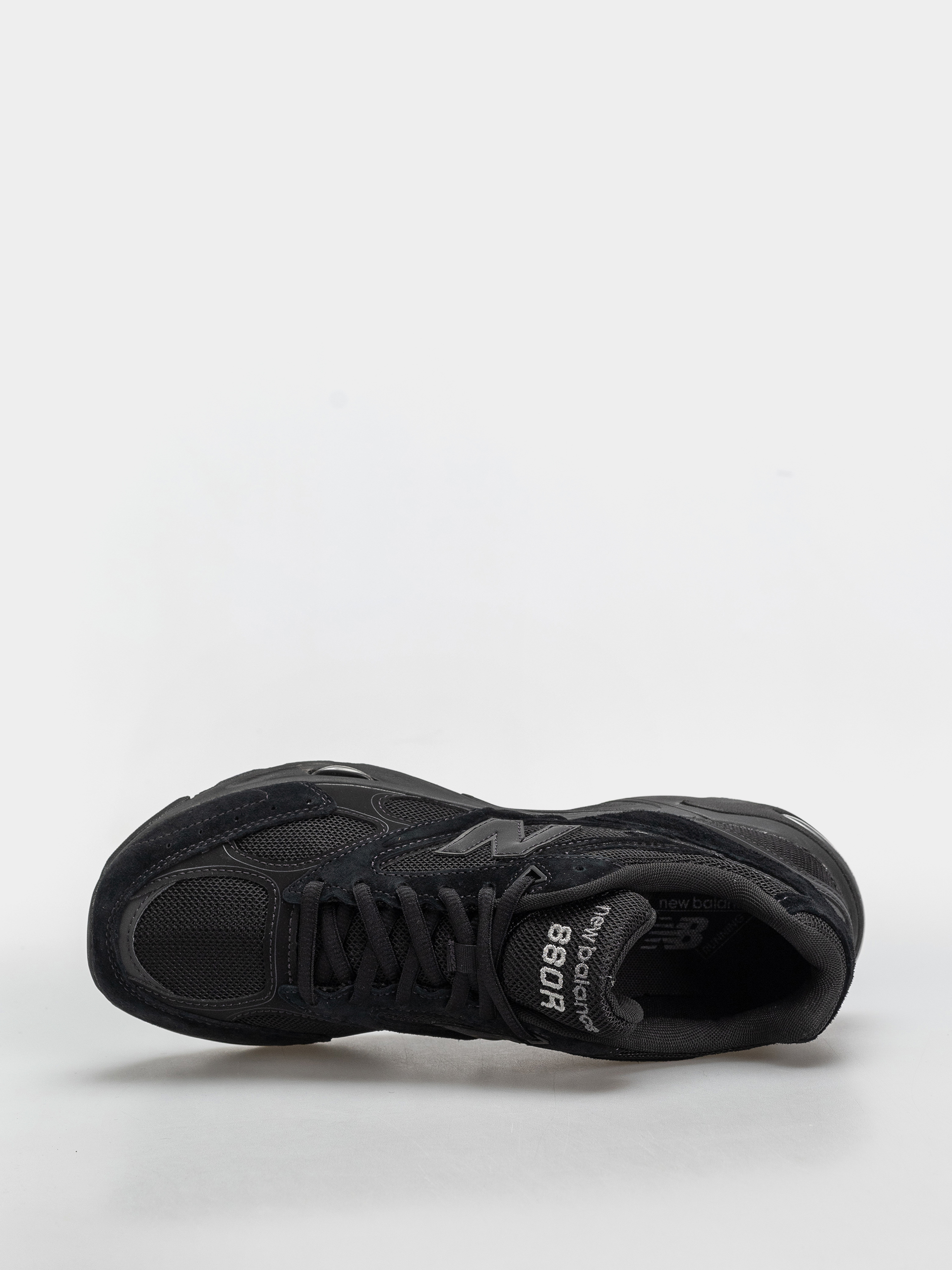 Buty New Balance 880R (black/black)