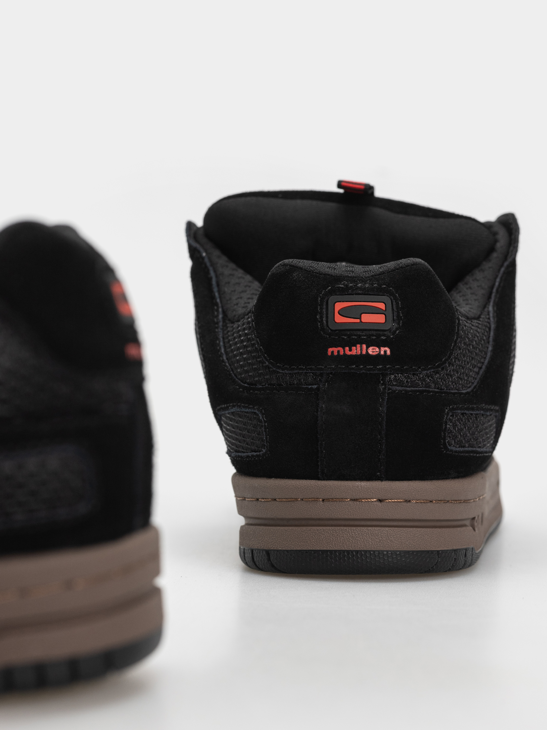 Buty Globe Tilt Prime (black/gum)