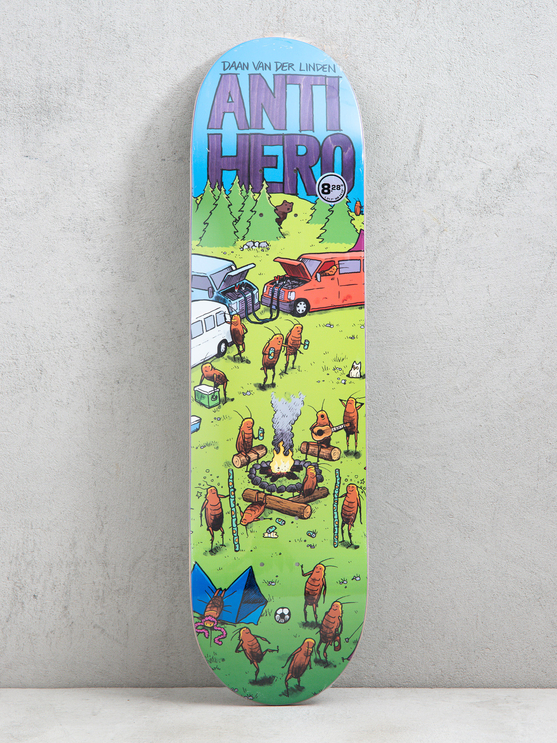 Deck Antihero Daan Roached Out
