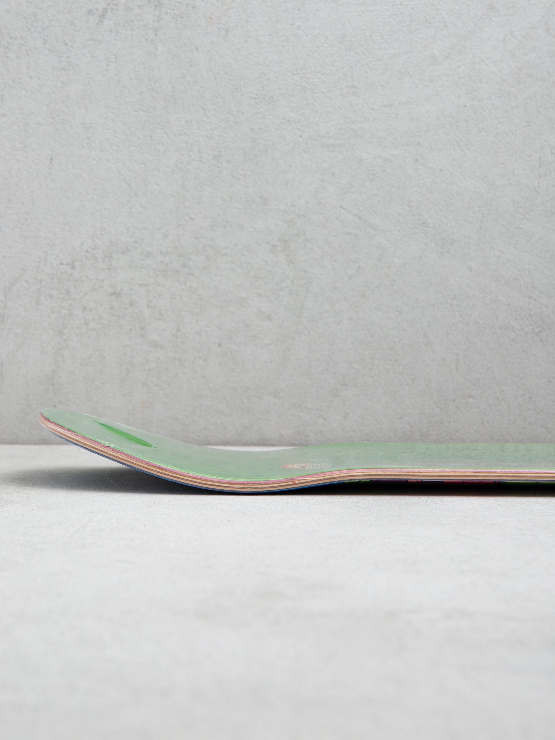 Deck Antihero Daan Roached Out (green)