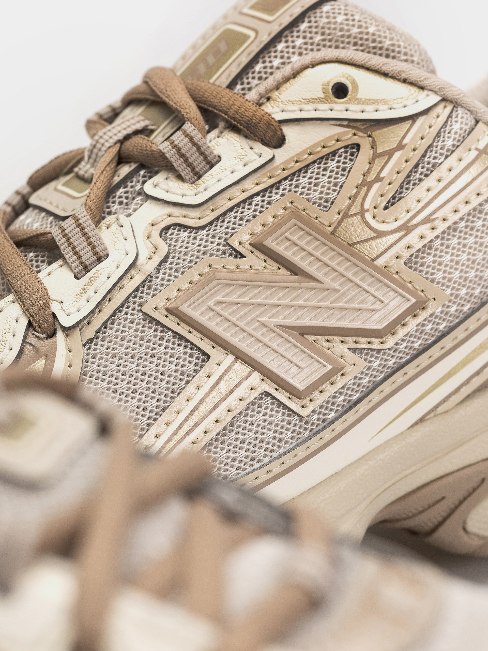 Buty New Balance 740 (mushroom/timberwolf)