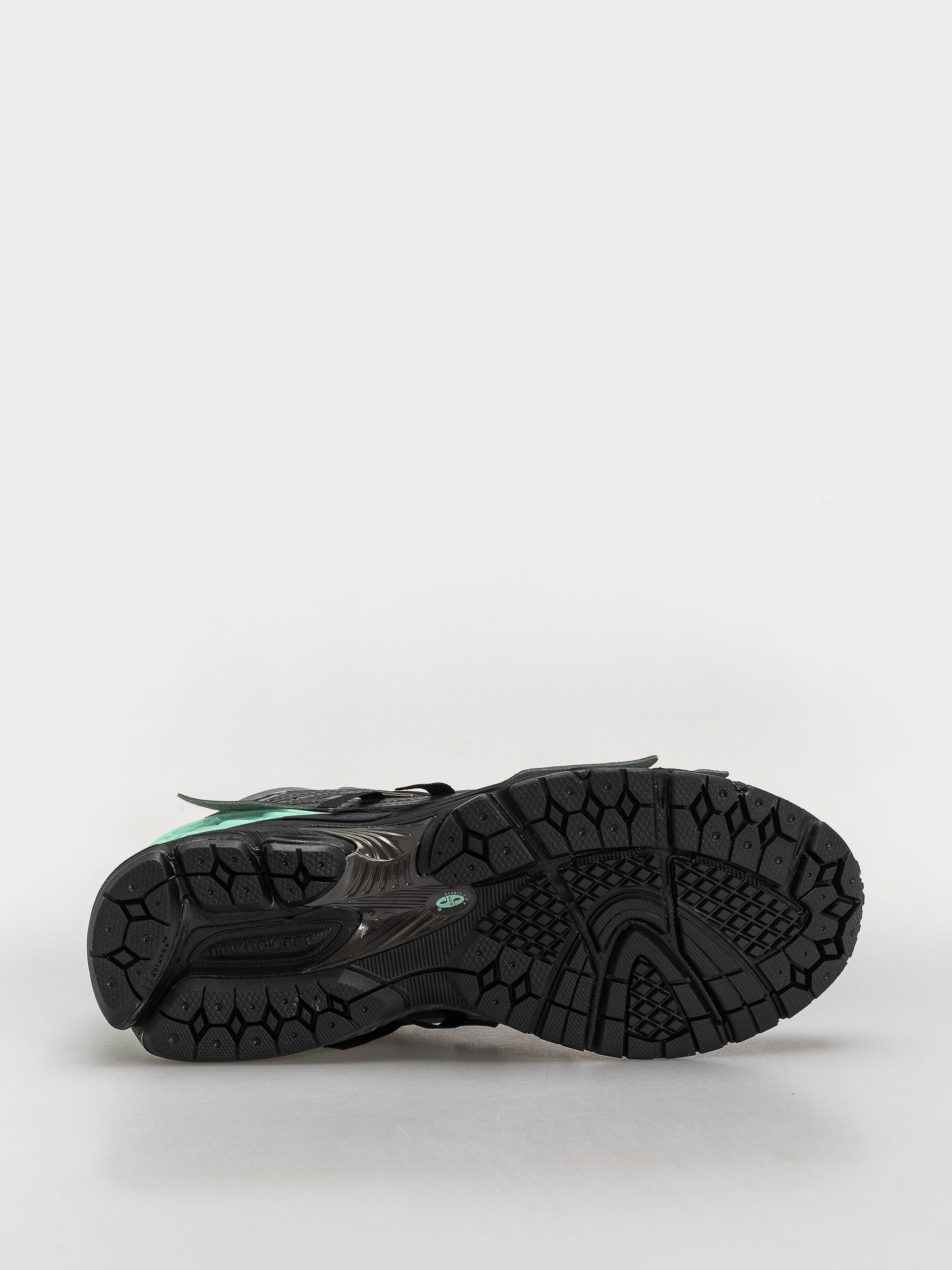 Buty New Balance 1906 (black/bright mint)