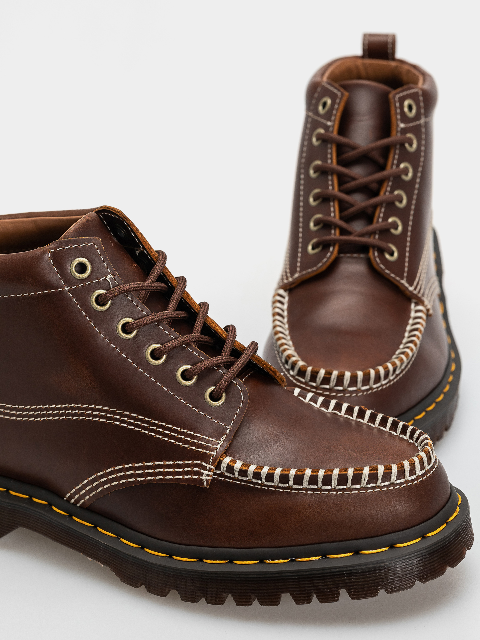Buty Dr. Martens Lowell Chukka (butterscotch)