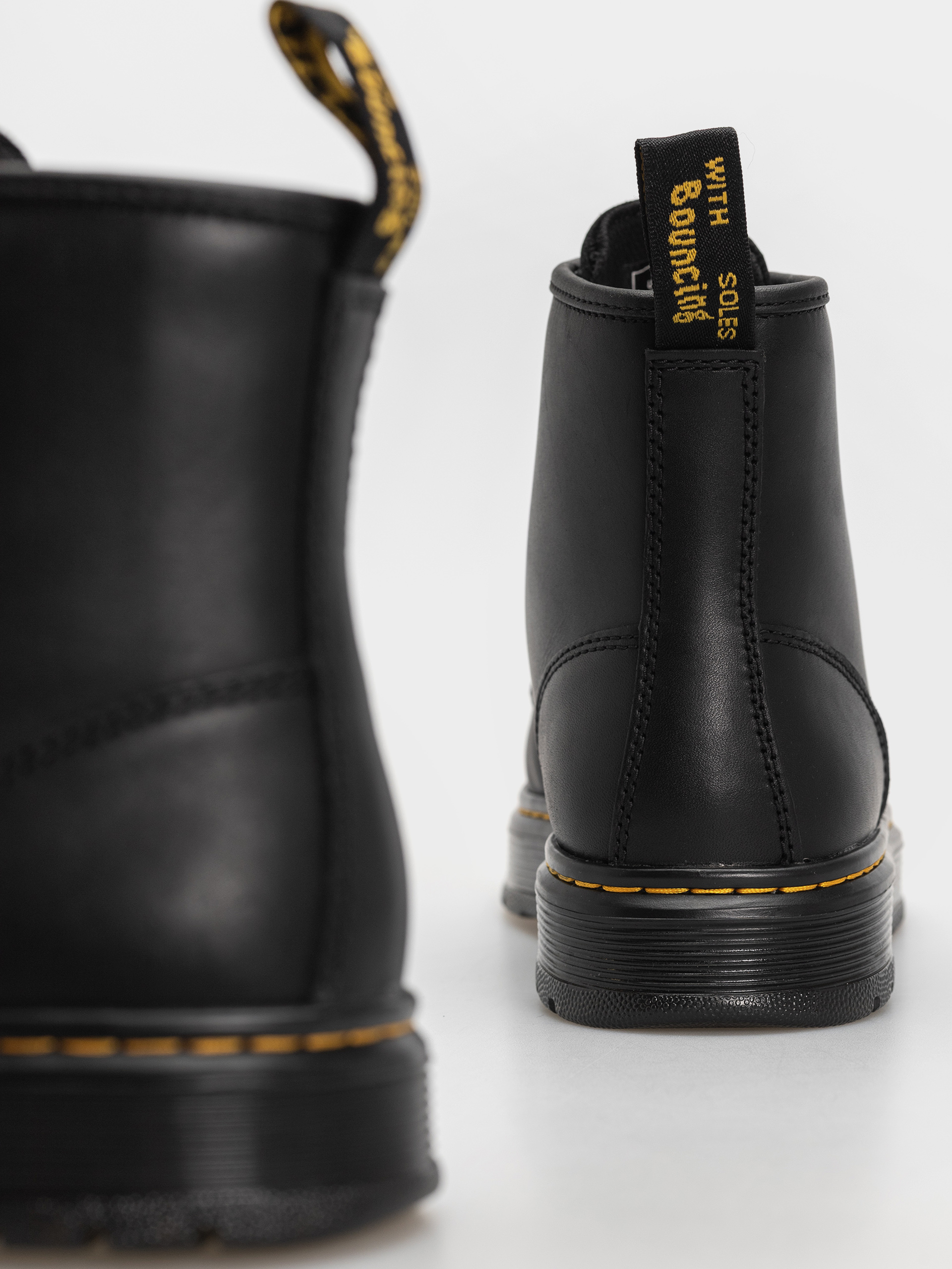 Buty Dr. Martens Brookline Chukka (black)