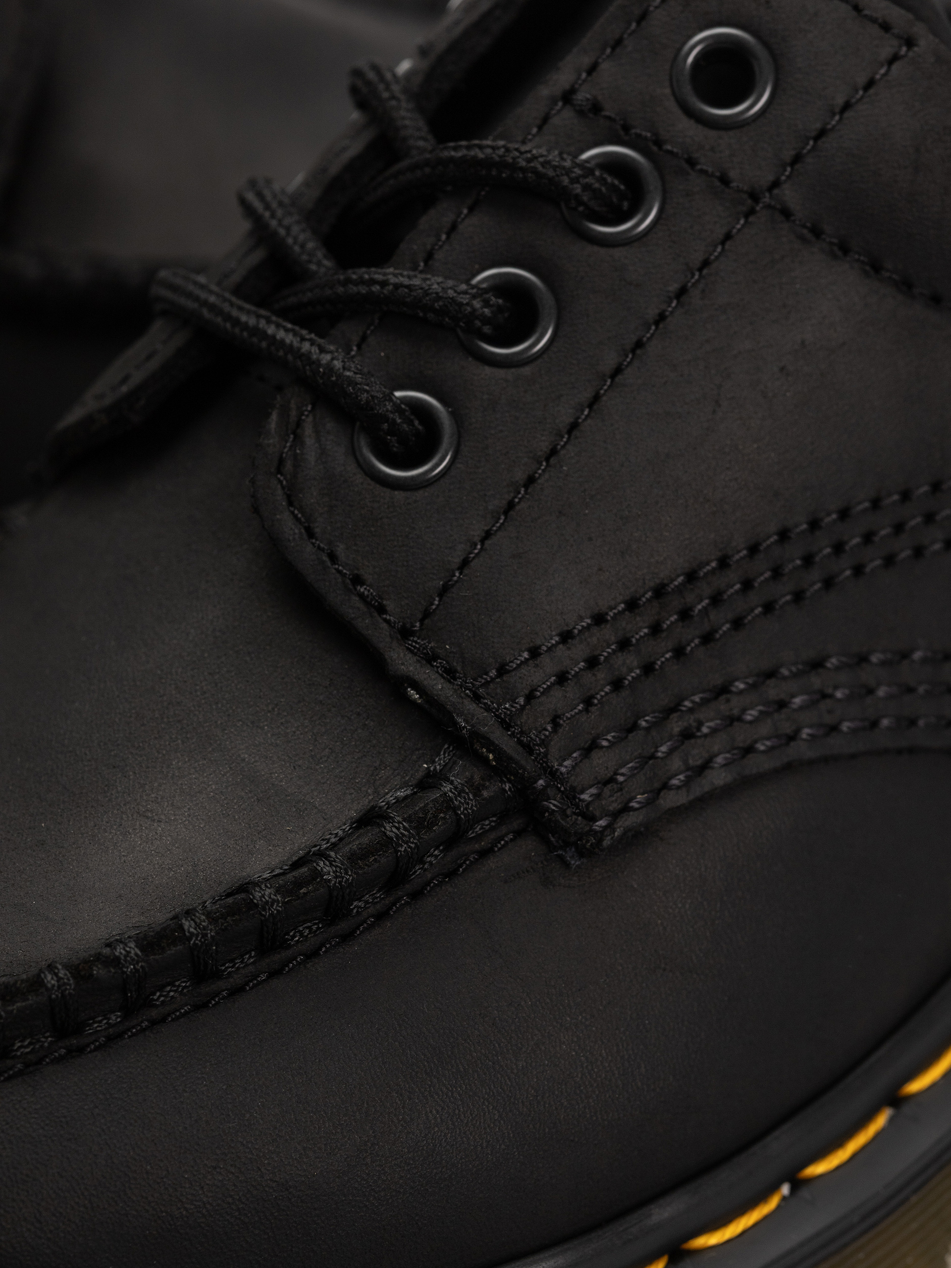 Buty Dr. Martens Lowell (black)