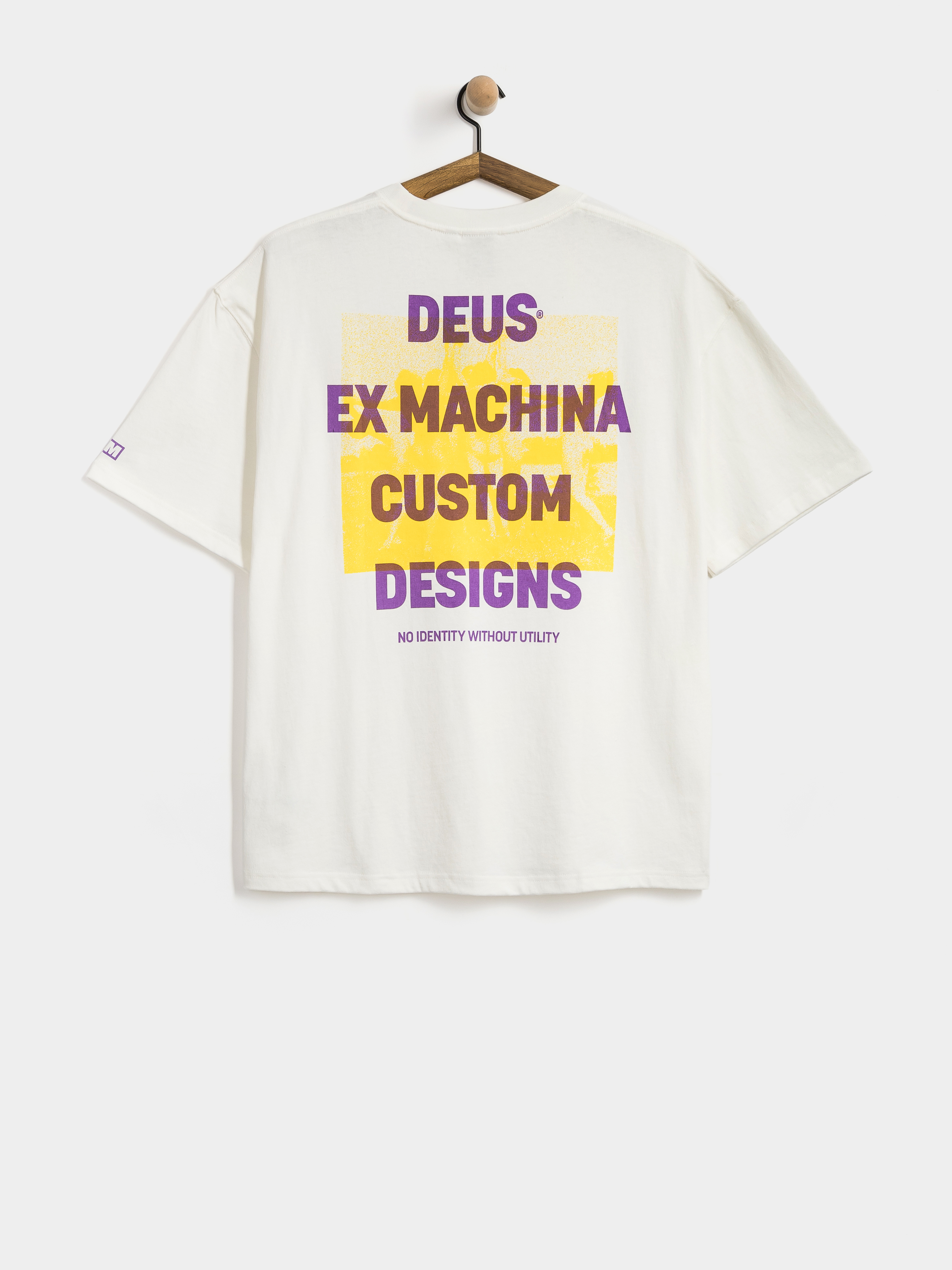 T-shirt Deus Ex Machina Utility Os (vintage white)