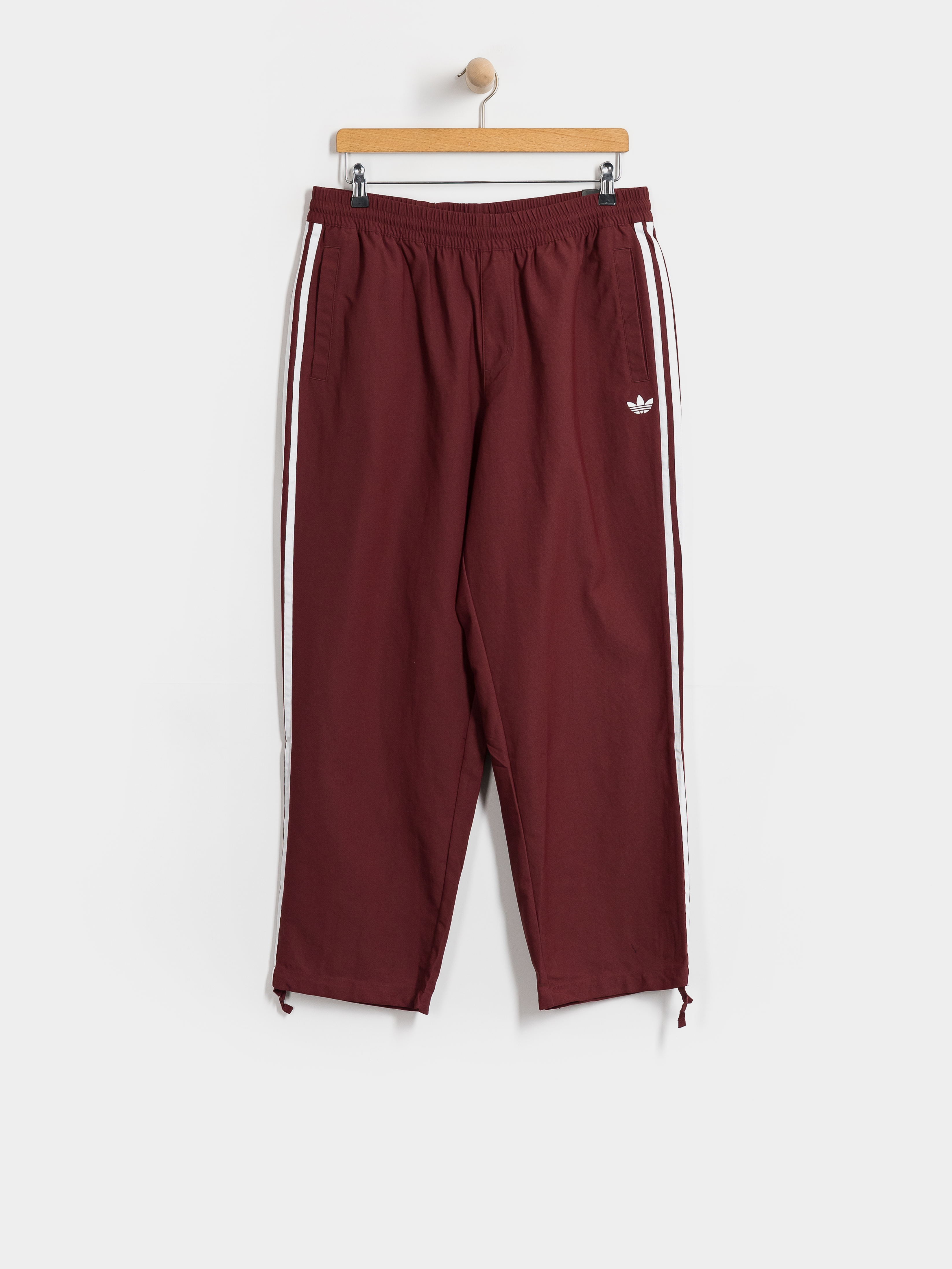 Spodnie adidas Superfire Tk (shared/white)