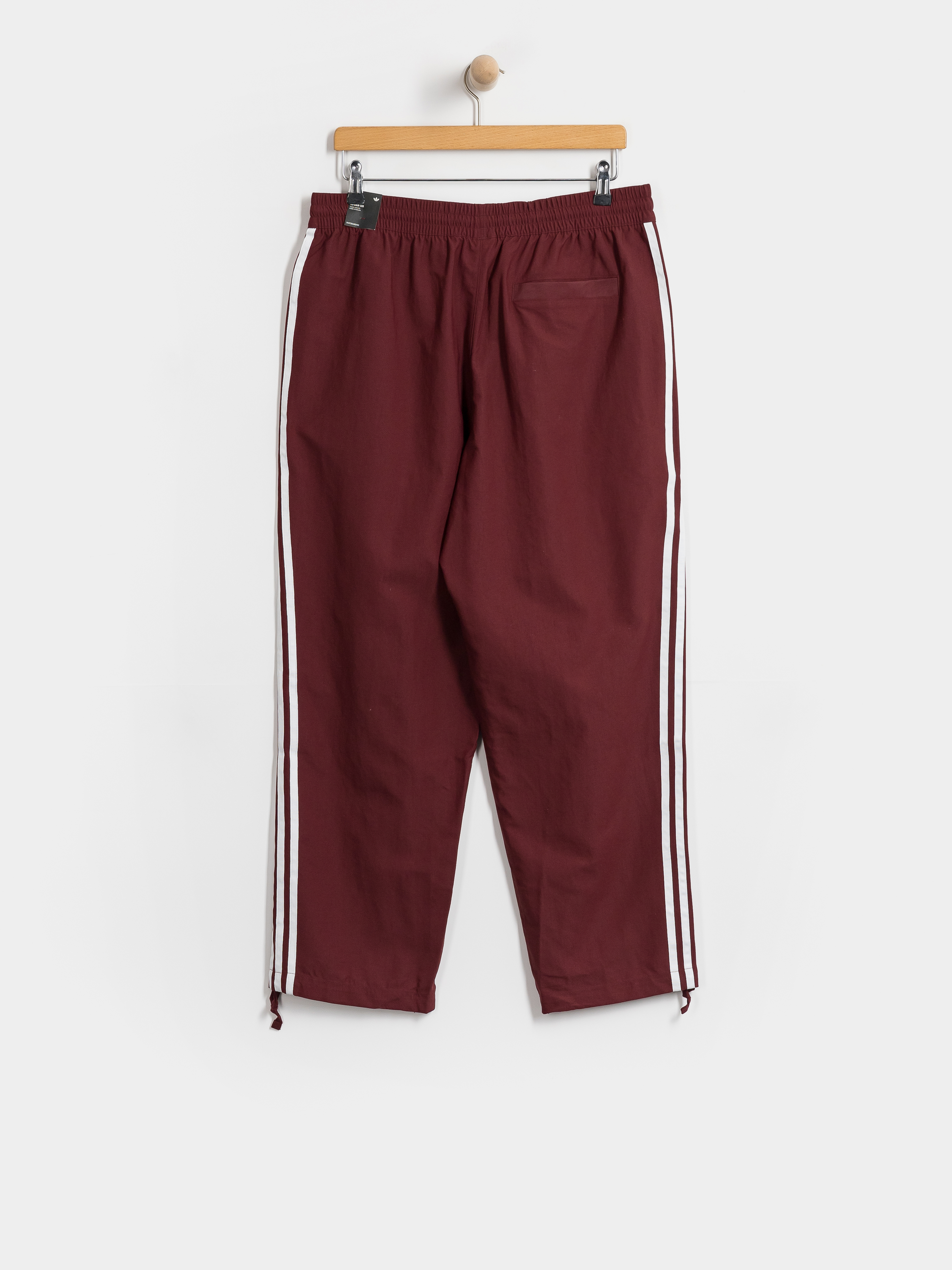Spodnie adidas Superfire Tk (shared/white)