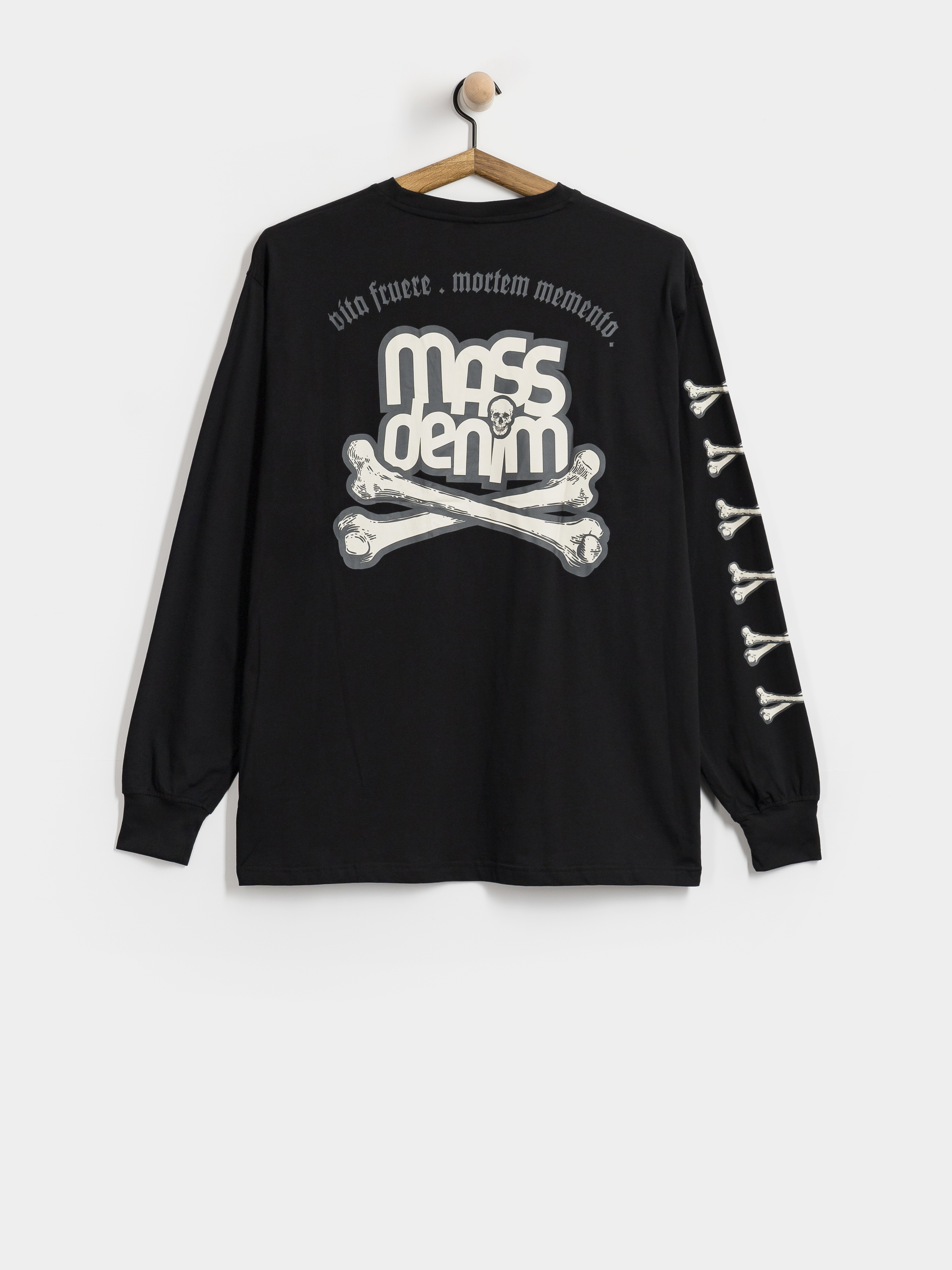 Longsleeve MassDnm Skull