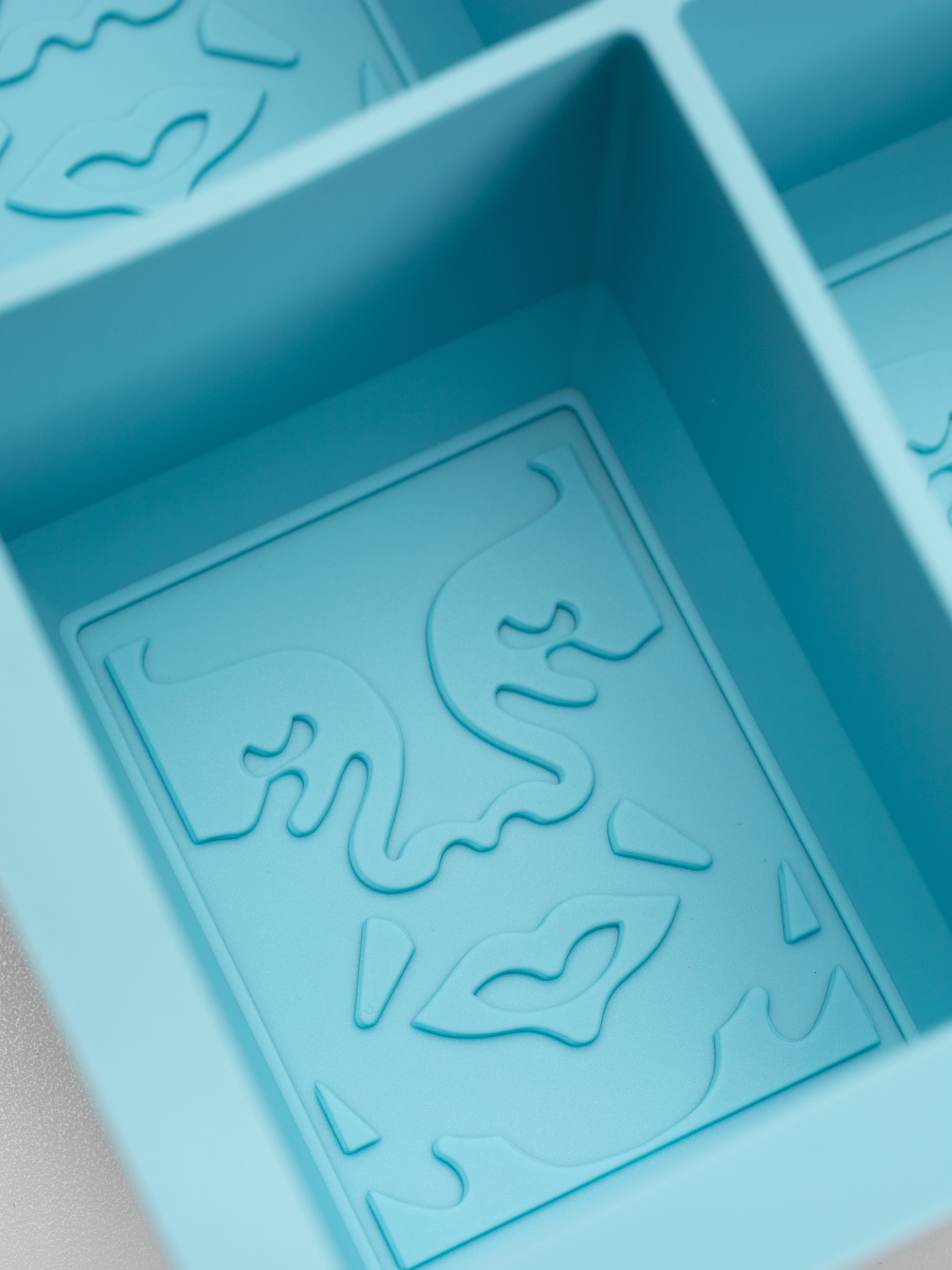 Tacka na kostki lodu OBEY Icon Ice Tray (aqua blue)
