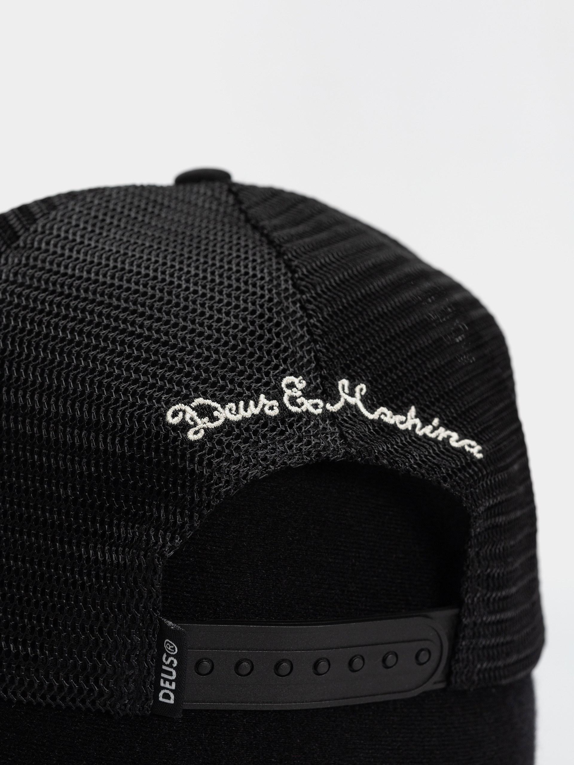 Czapka z daszkiem Deus Ex Machina Josel Trucker (black)