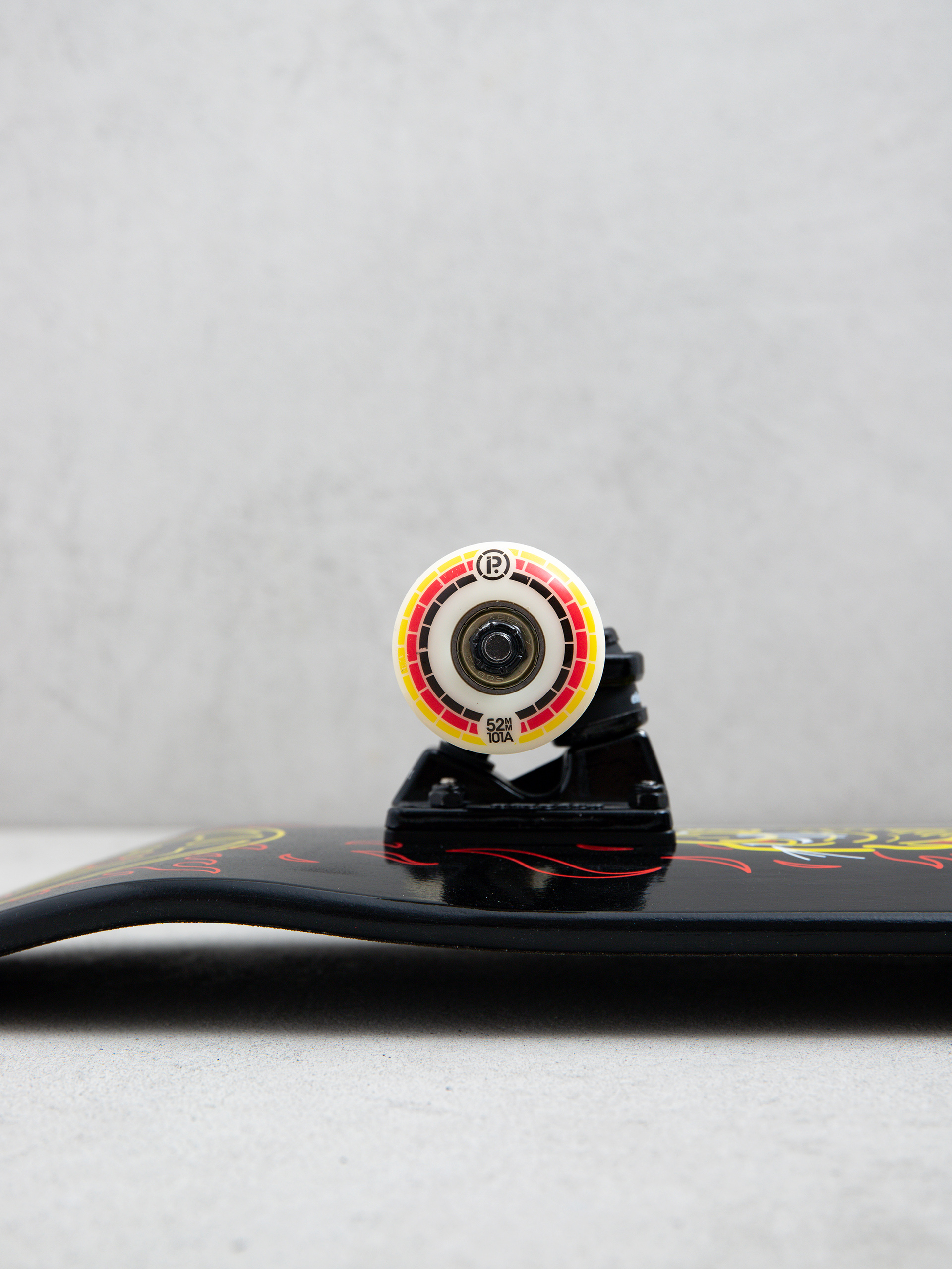 Deskorolka Cartel Skateboards Tiger (black)