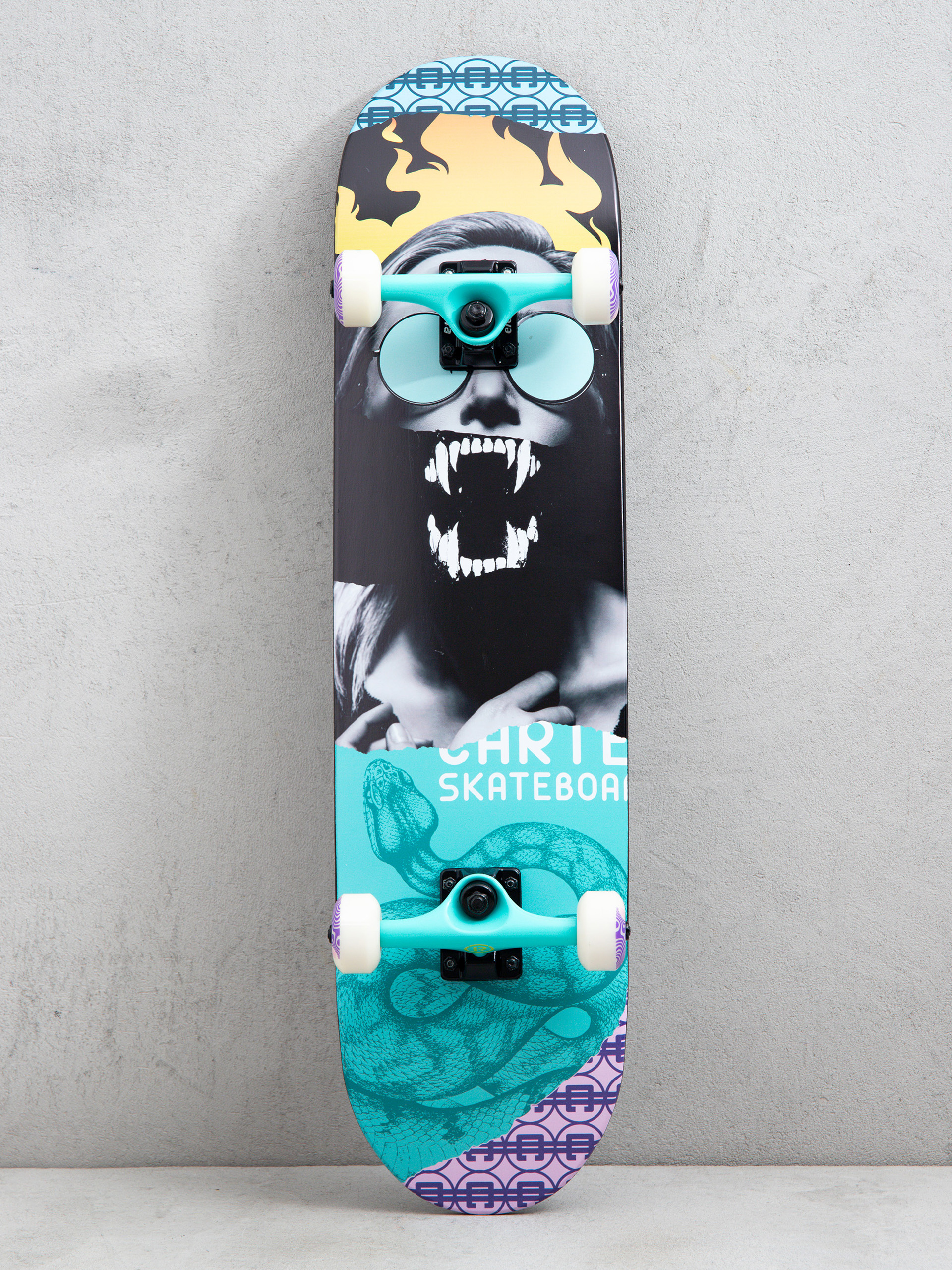 Deskorolka Cartel Skateboards Venom (green)
