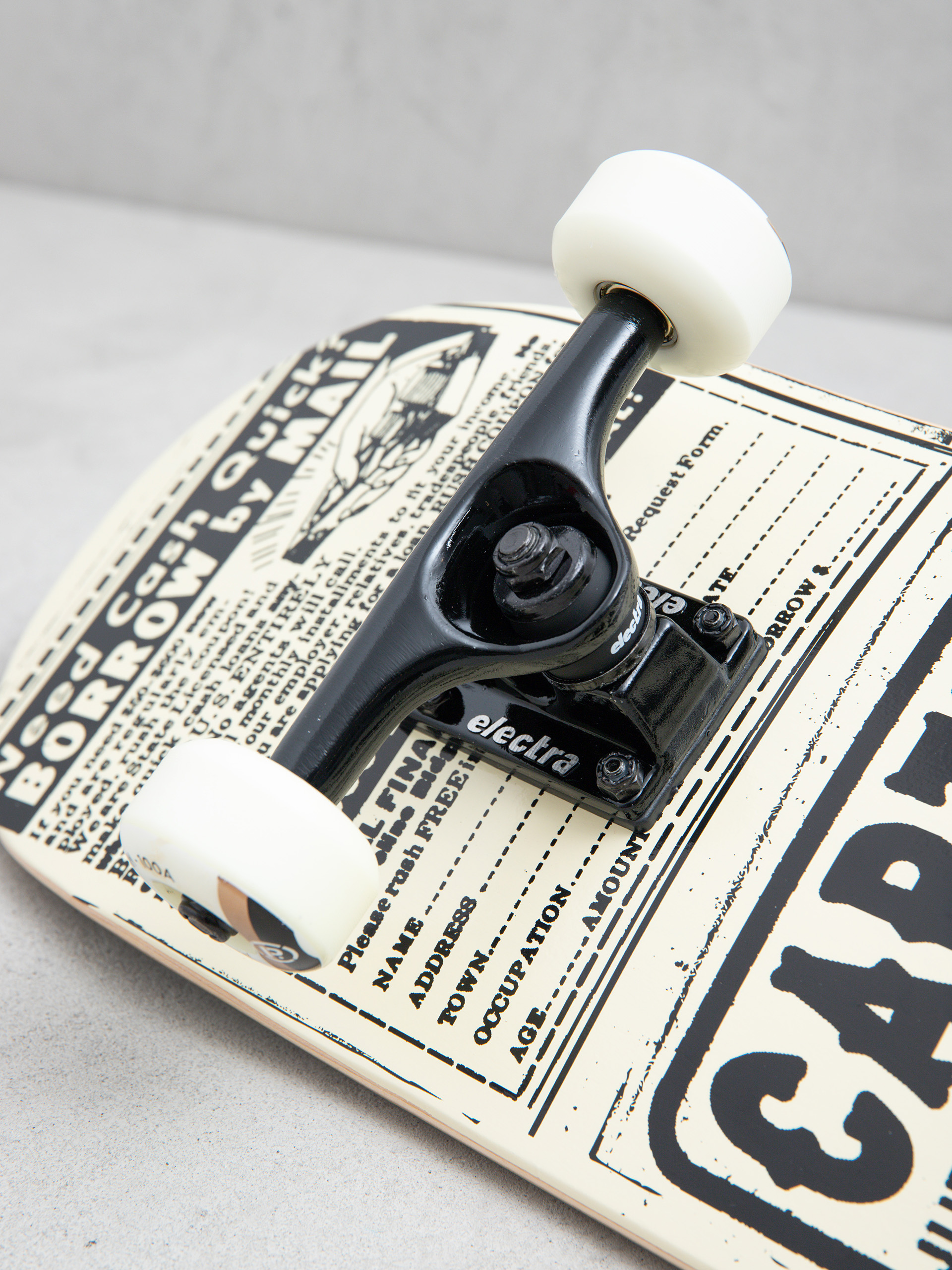 Deskorolka Cartel Skateboards Karate (beige)