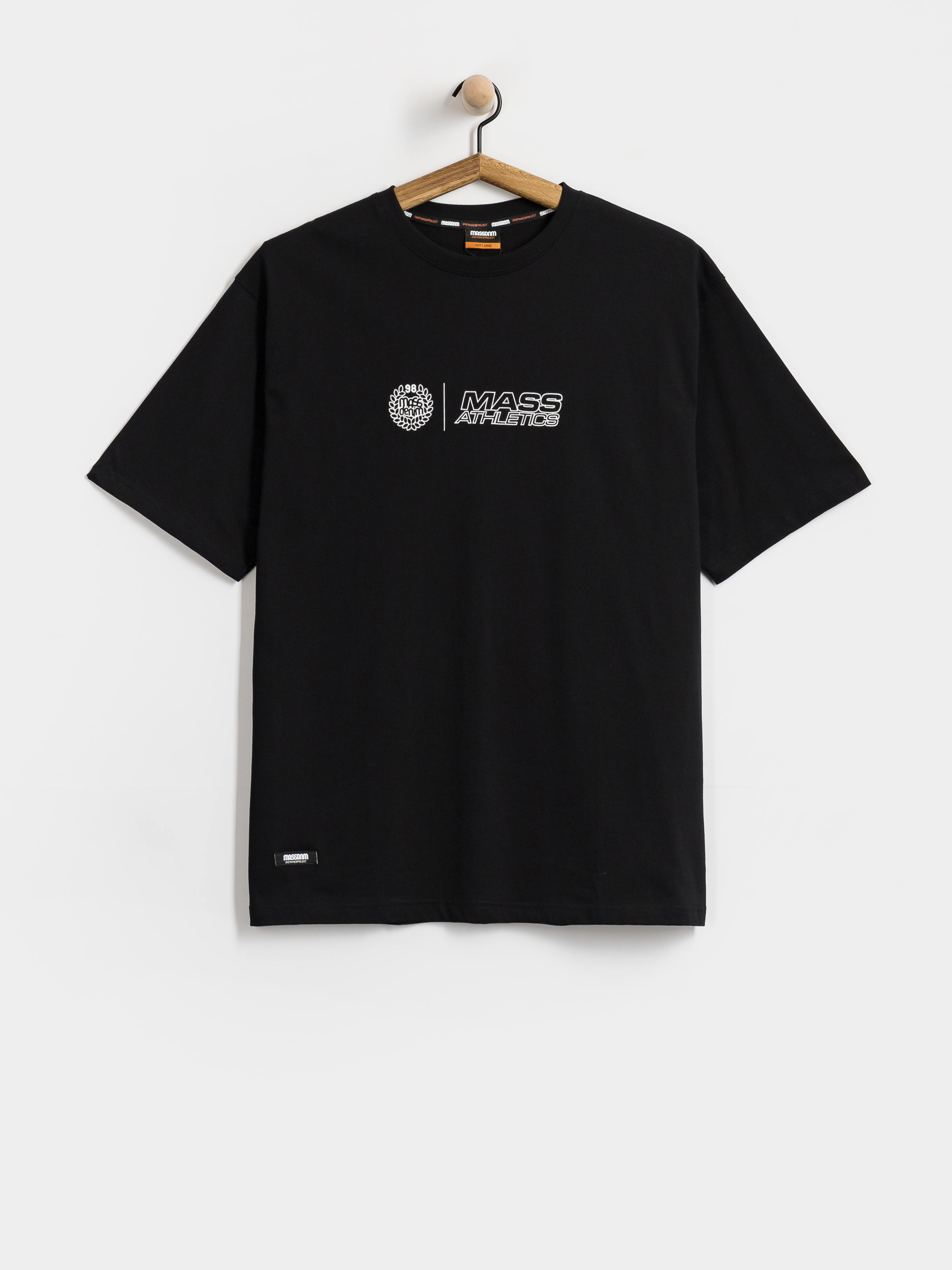 T-shirt MassDnm Crucial (black)