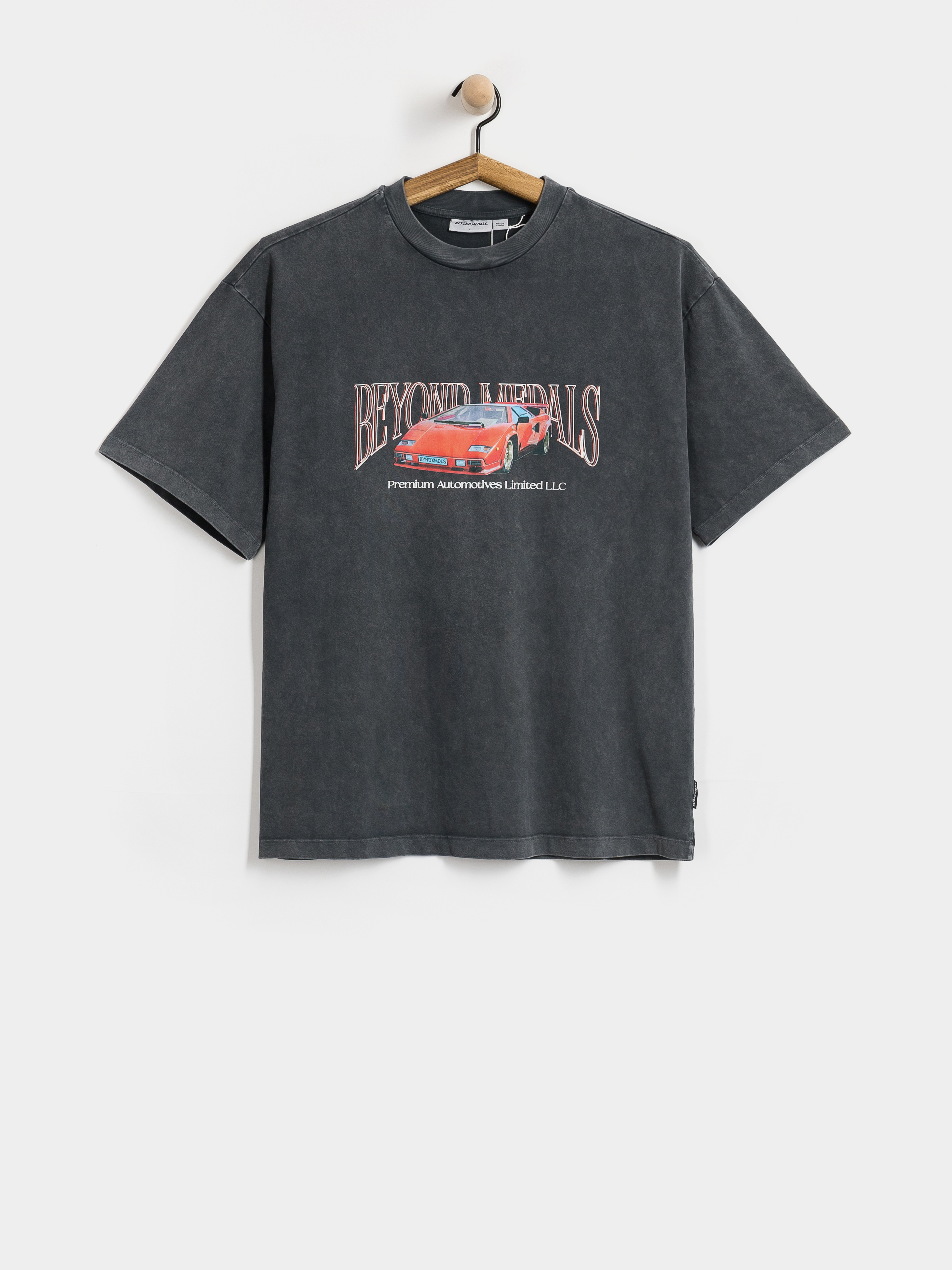 T-shirt Beyond Medals Premium (black)
