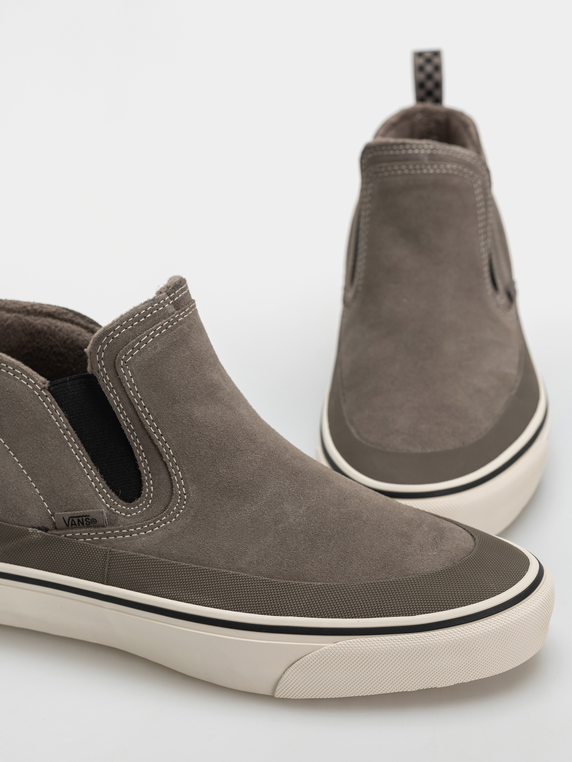 Buty Vans Mid Slip Insulated (bungee cord)