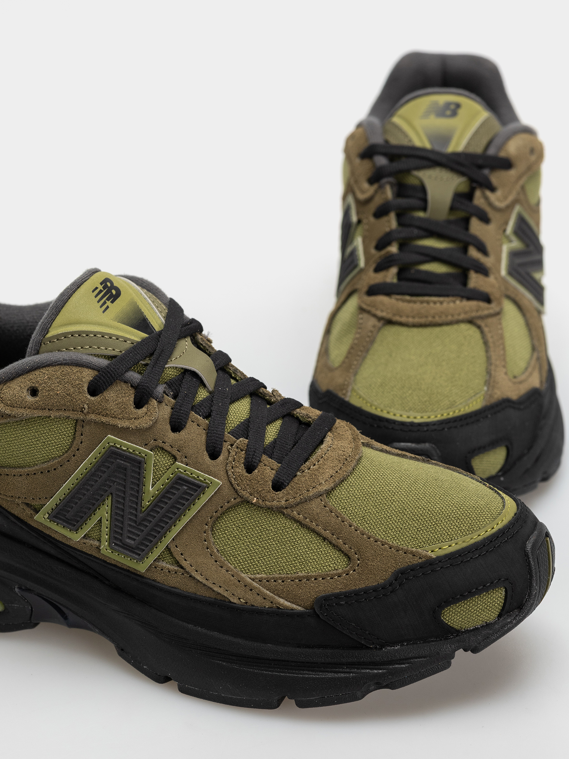 Buty New Balance 2010 (wakame/black)