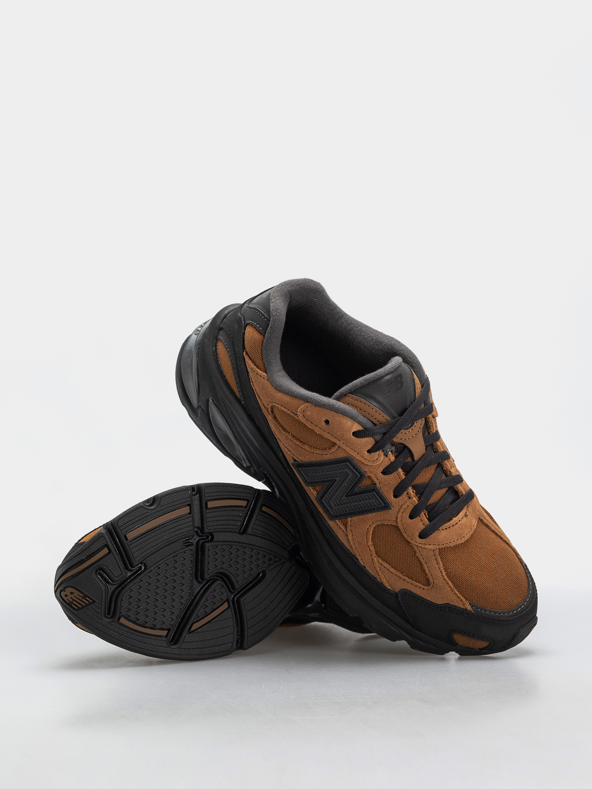Buty New Balance 2010 (breakfast tea/black)
