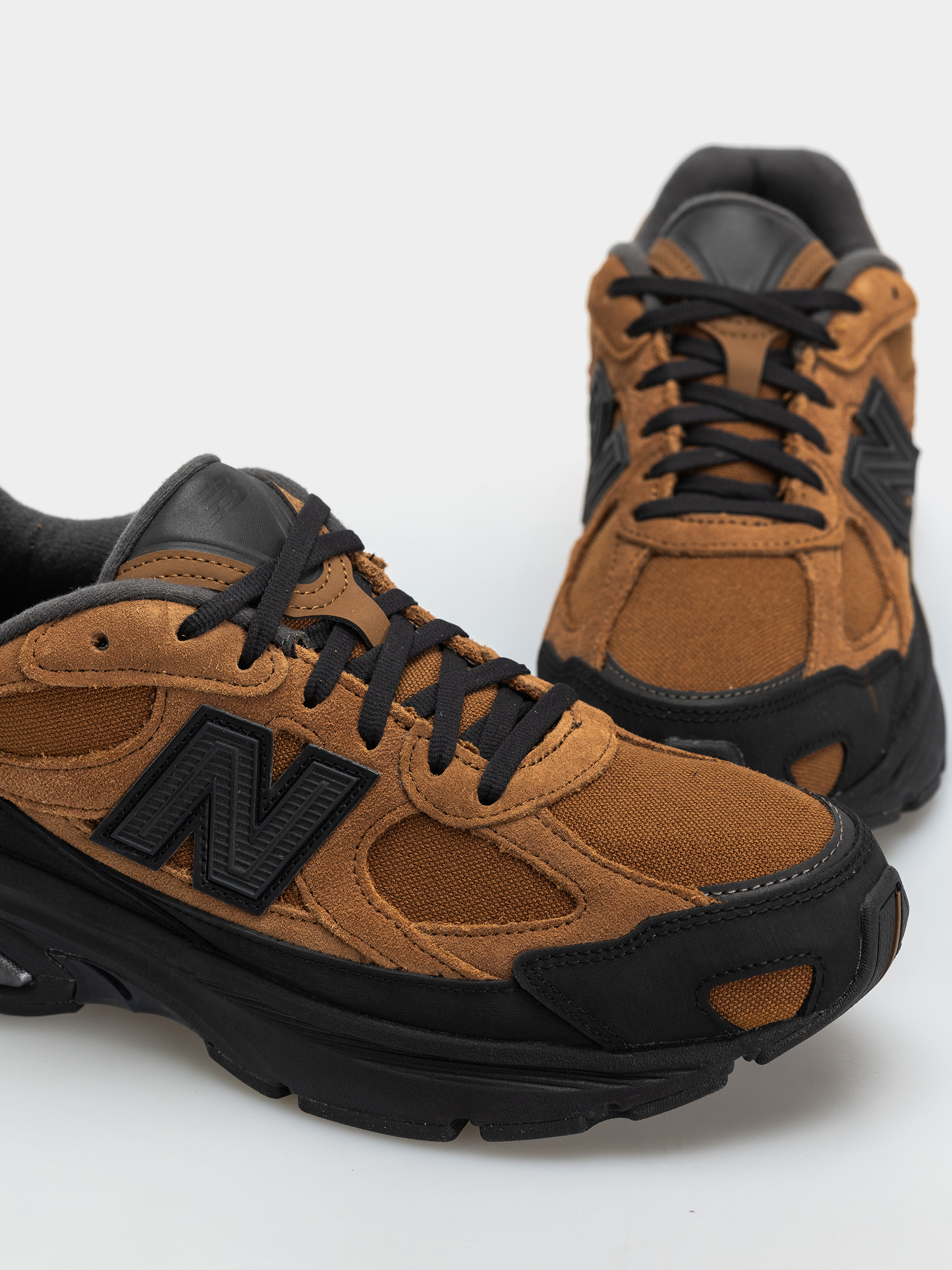 Buty New Balance 2010 (breakfast tea/black)