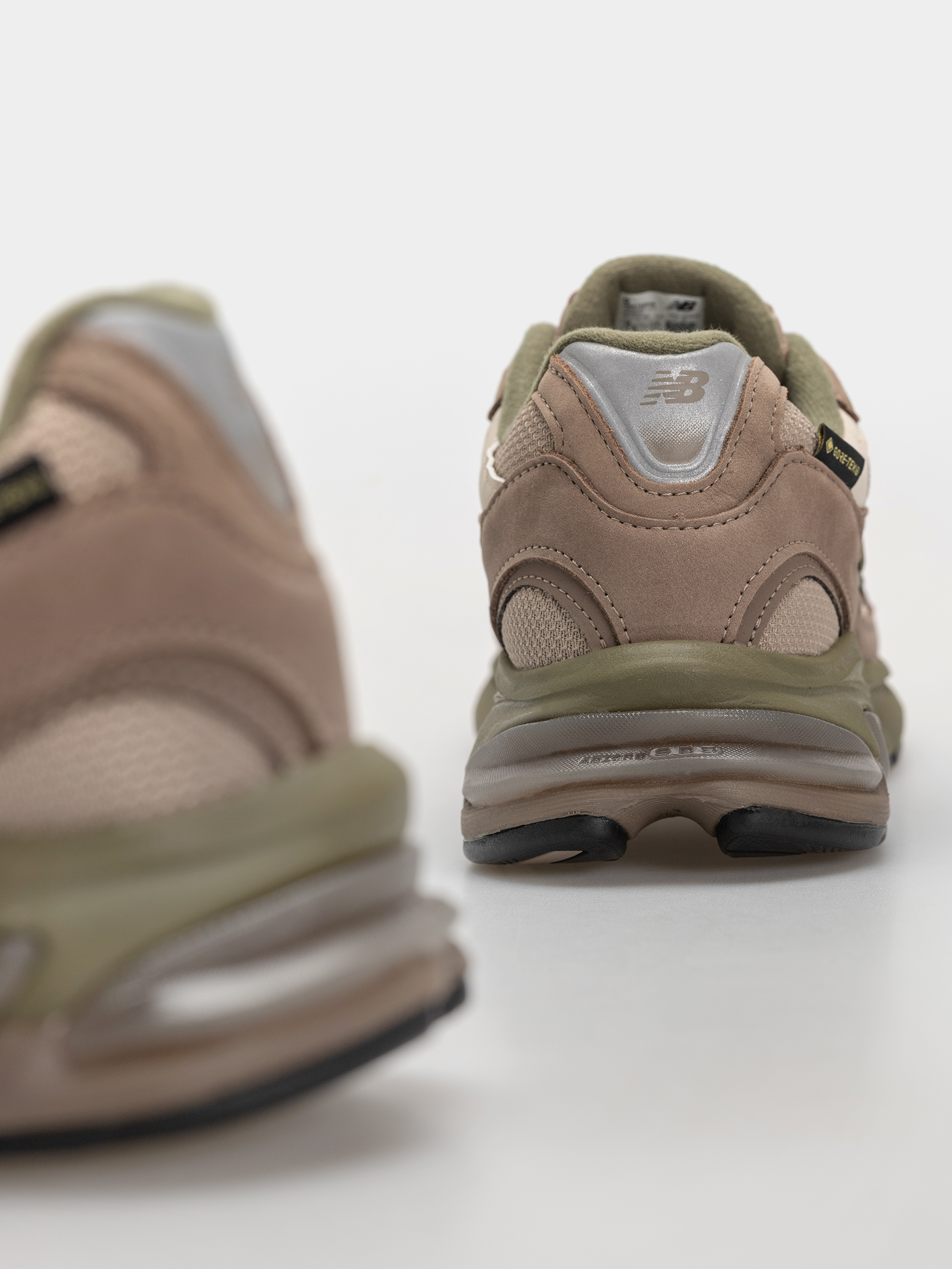 Buty New Balance 2010 (light mushroom/timberwolf)