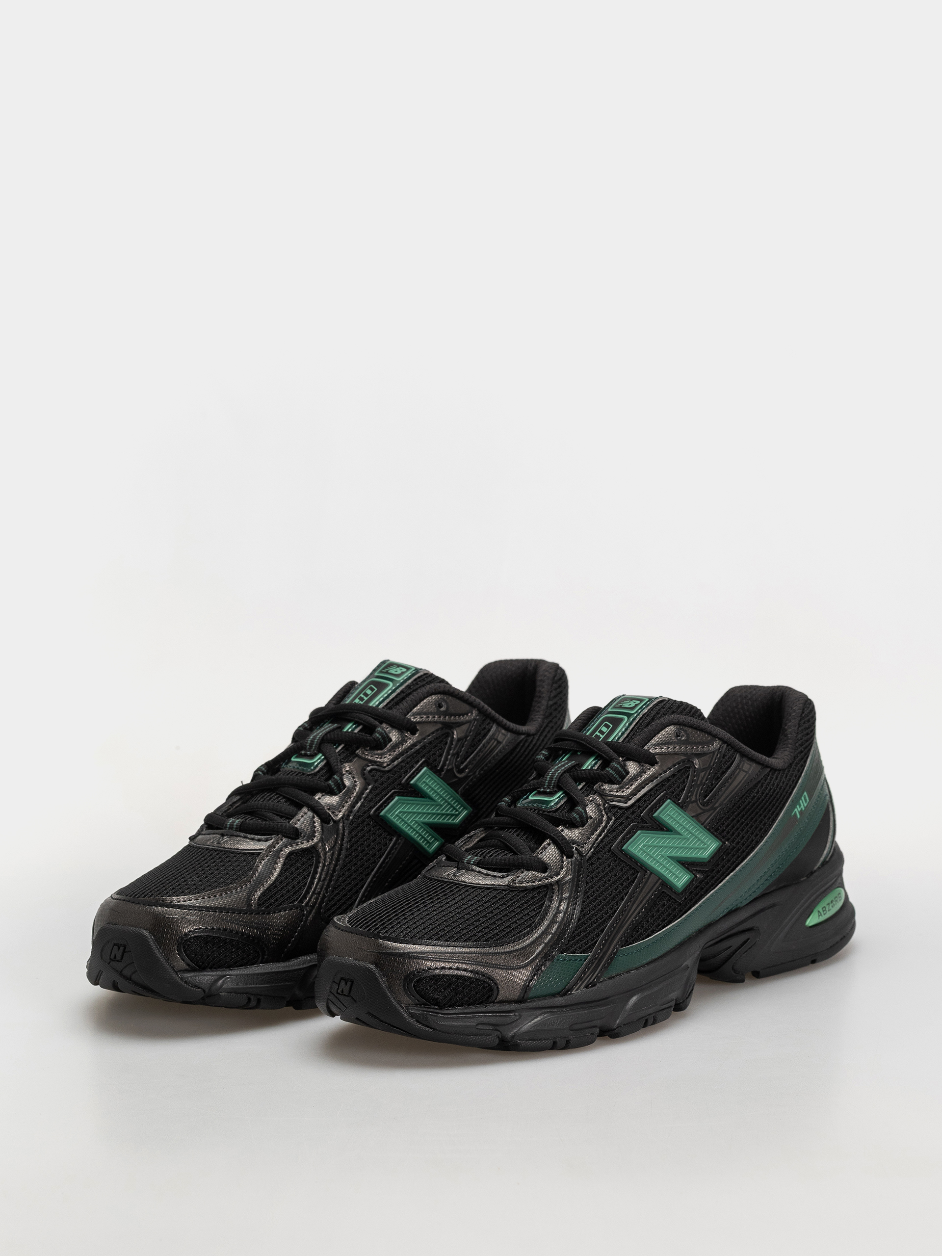 Buty New Balance 740 (black/nordic green)