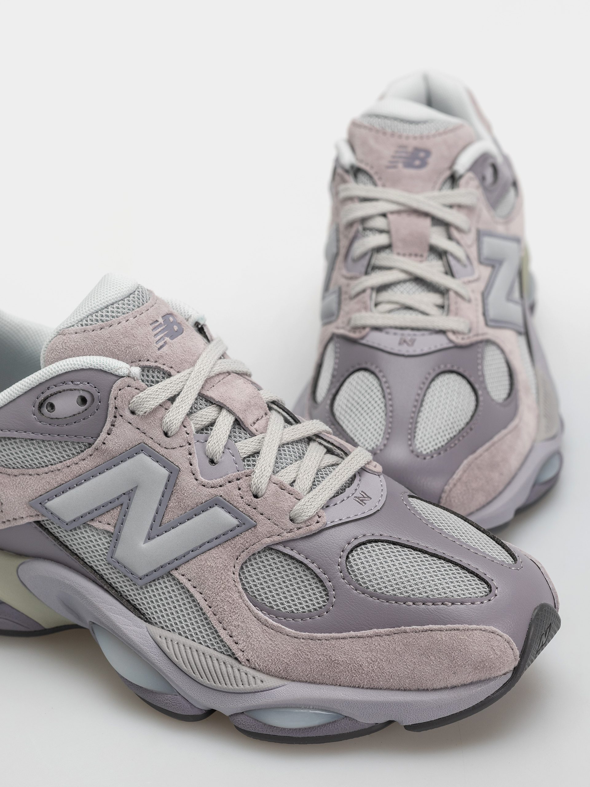 Buty New Balance 983 (truffle salt/off-line grey)