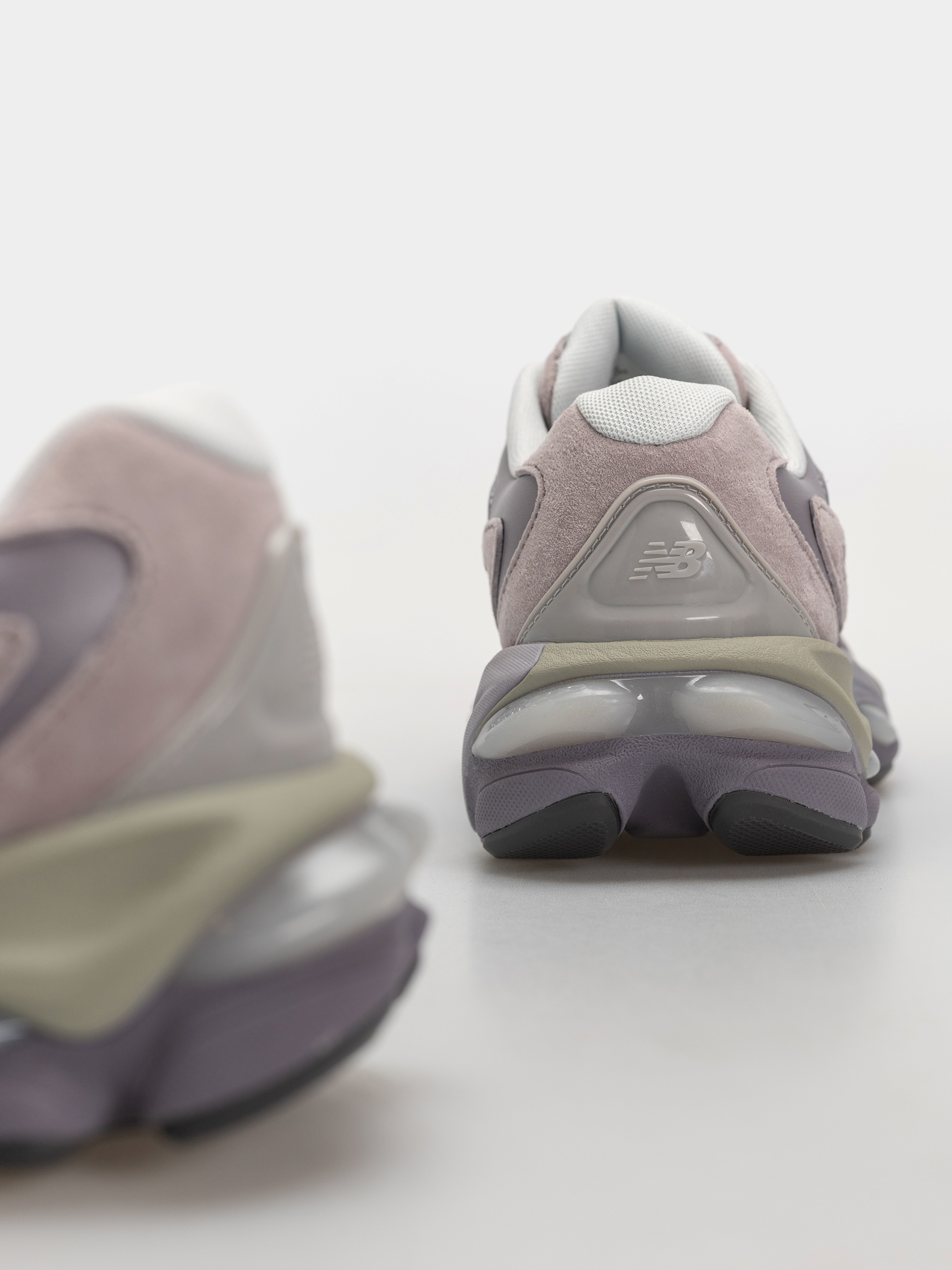 Buty New Balance 983 (truffle salt/off-line grey)