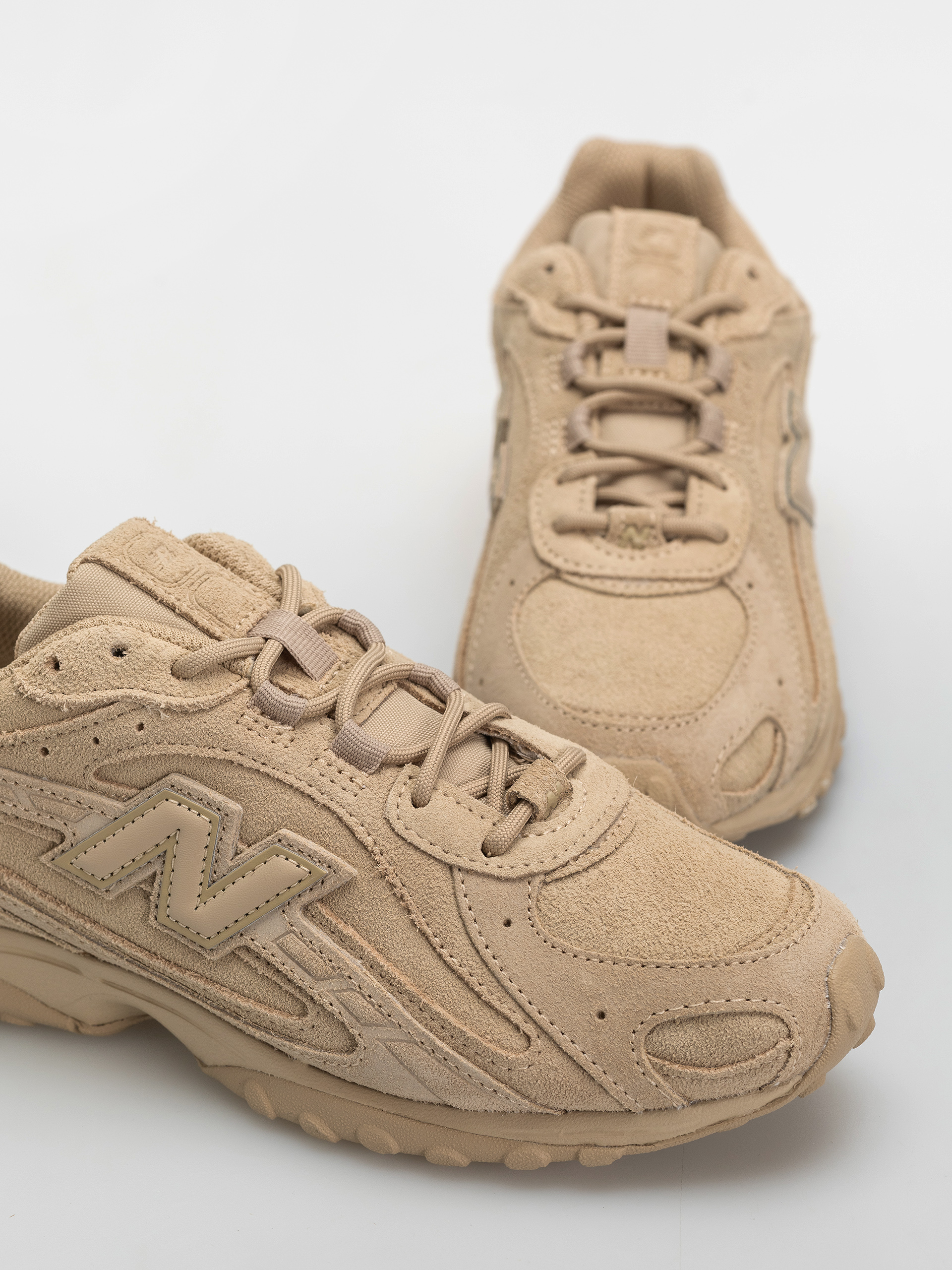 Buty New Balance 204L (incense/incense)