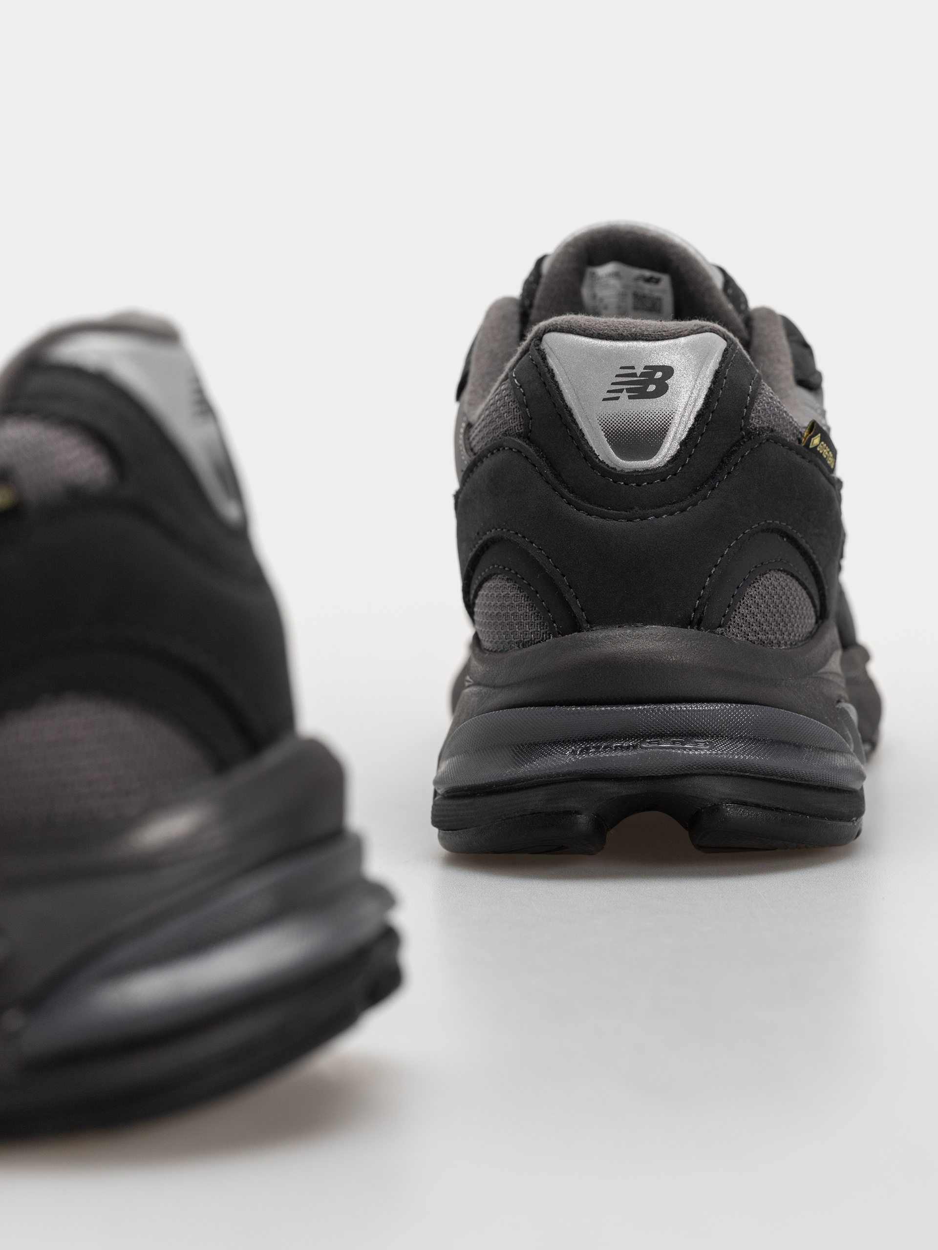 Buty New Balance 2010 (field green/alkaline green)
