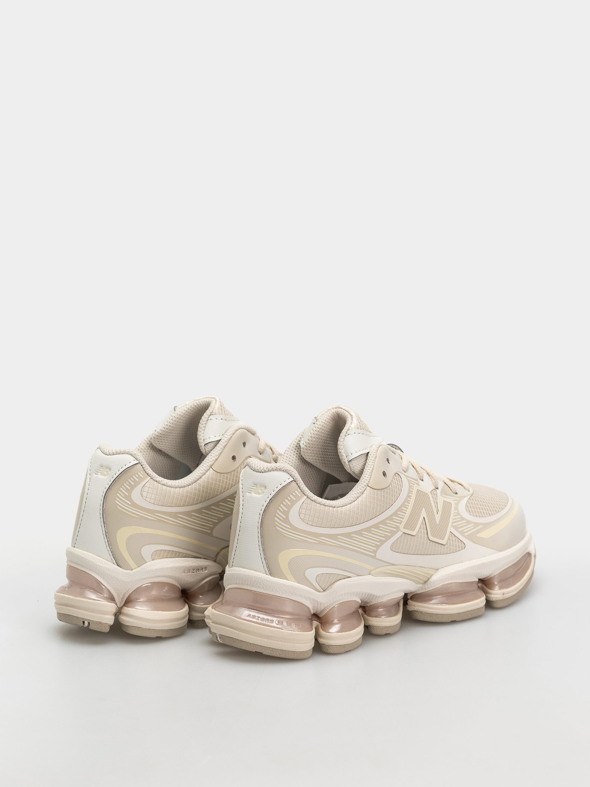 Buty New Balance 2000 (linen/sea salt/timberwolf)