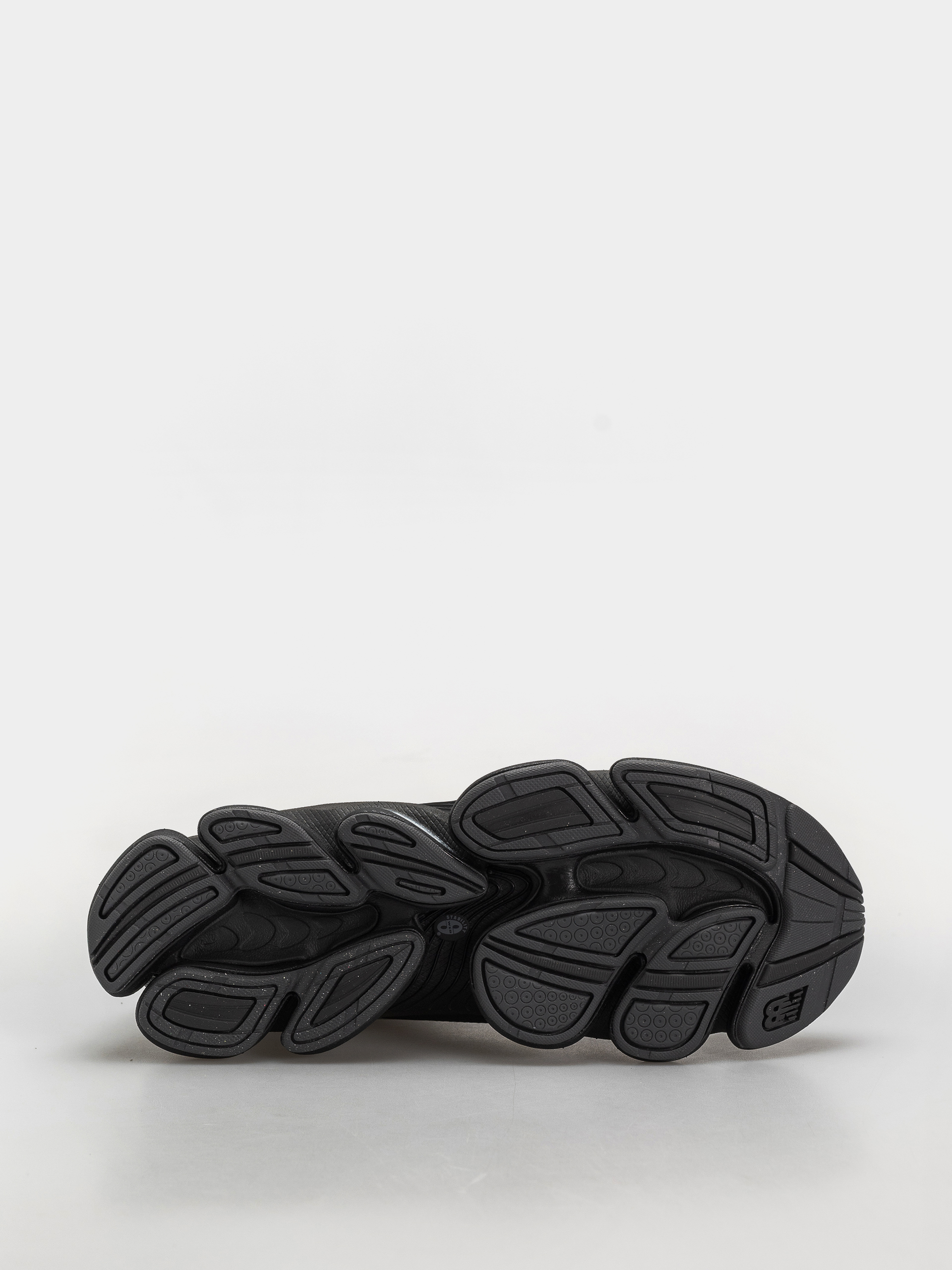 Buty New Balance 2000 (black/black cement/magnet)