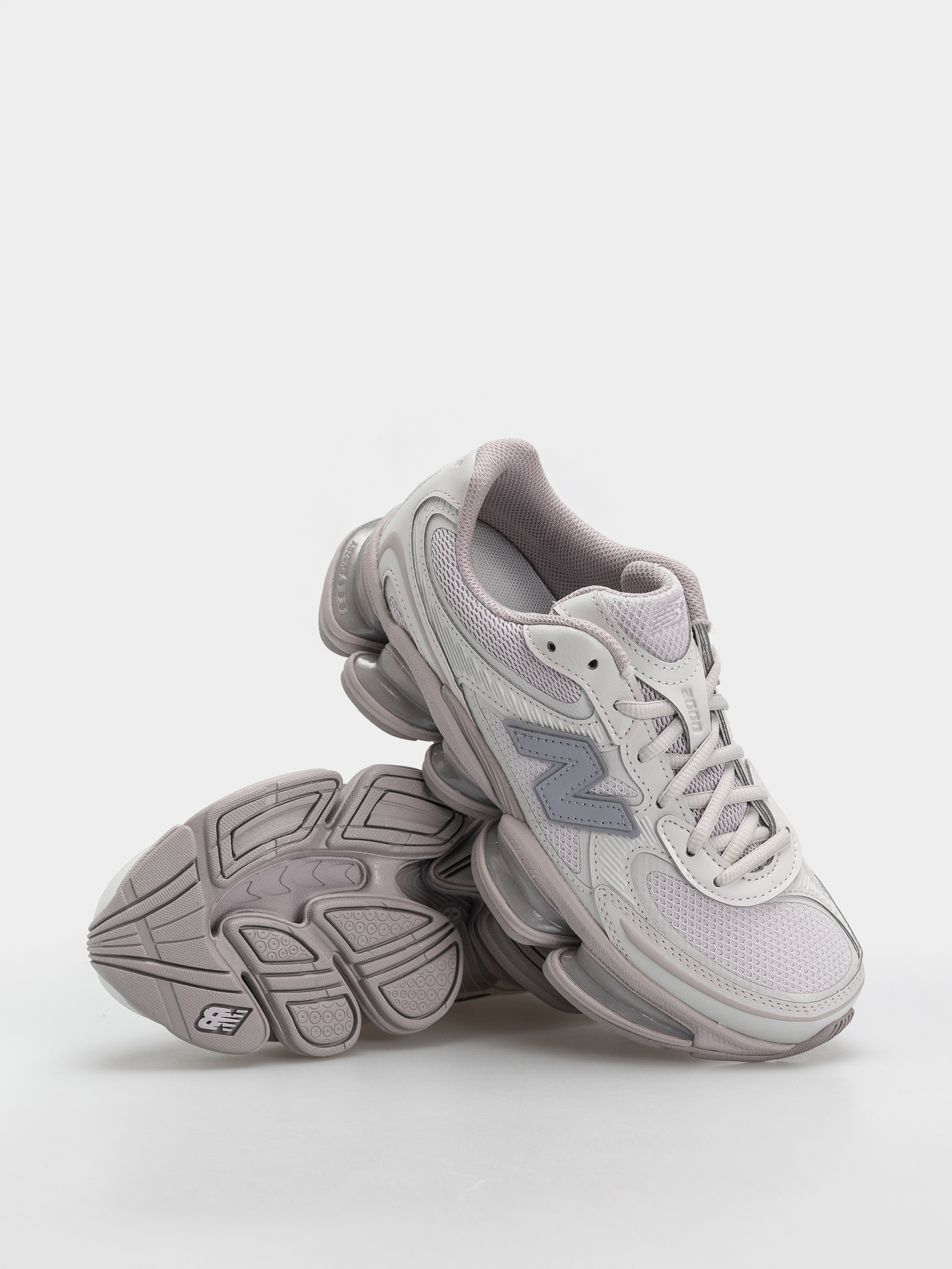Buty New Balance 2000 (horizon grey/truffle salt)