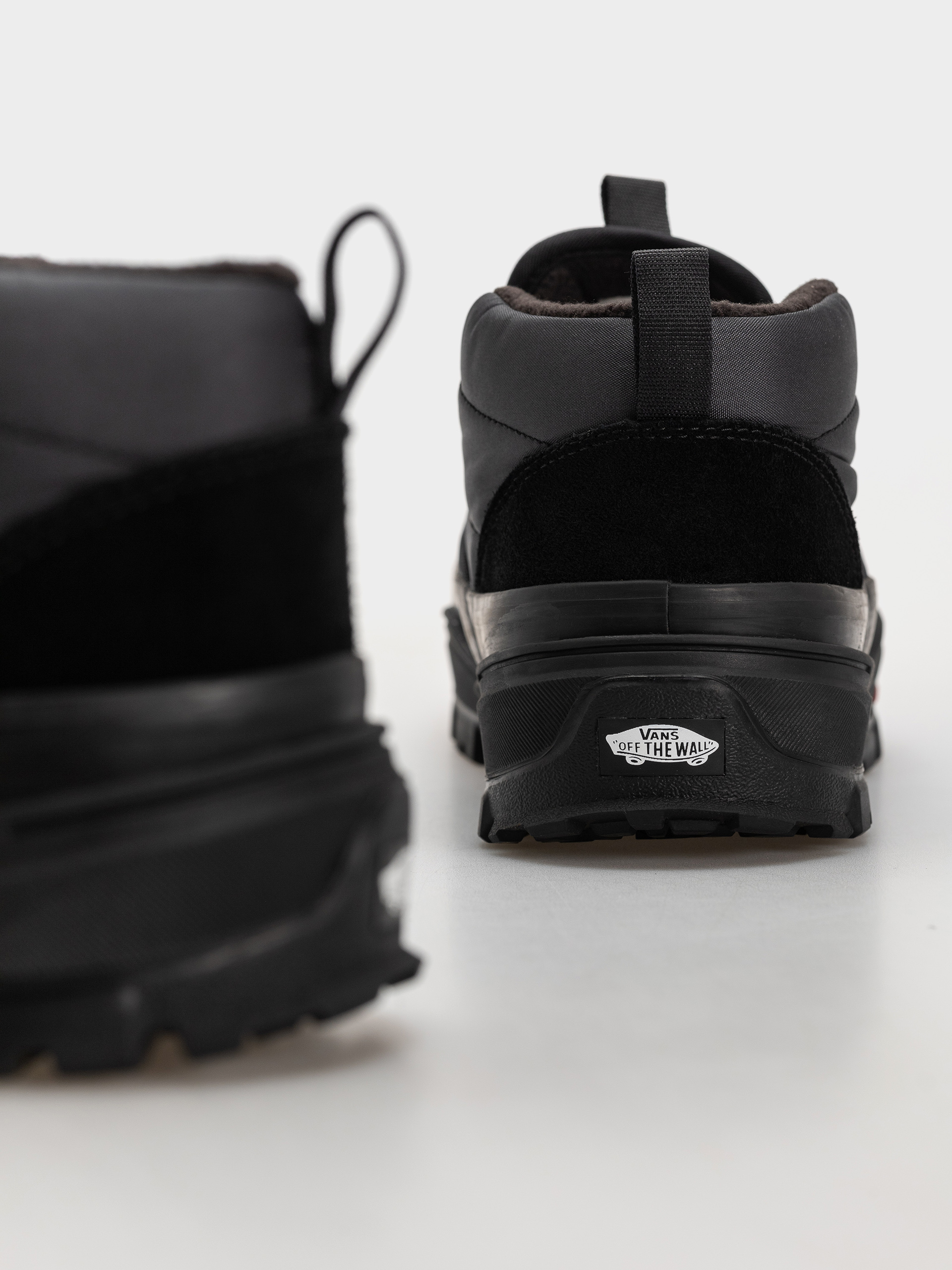 Buty Vans Mid Slip Puff (black/black)