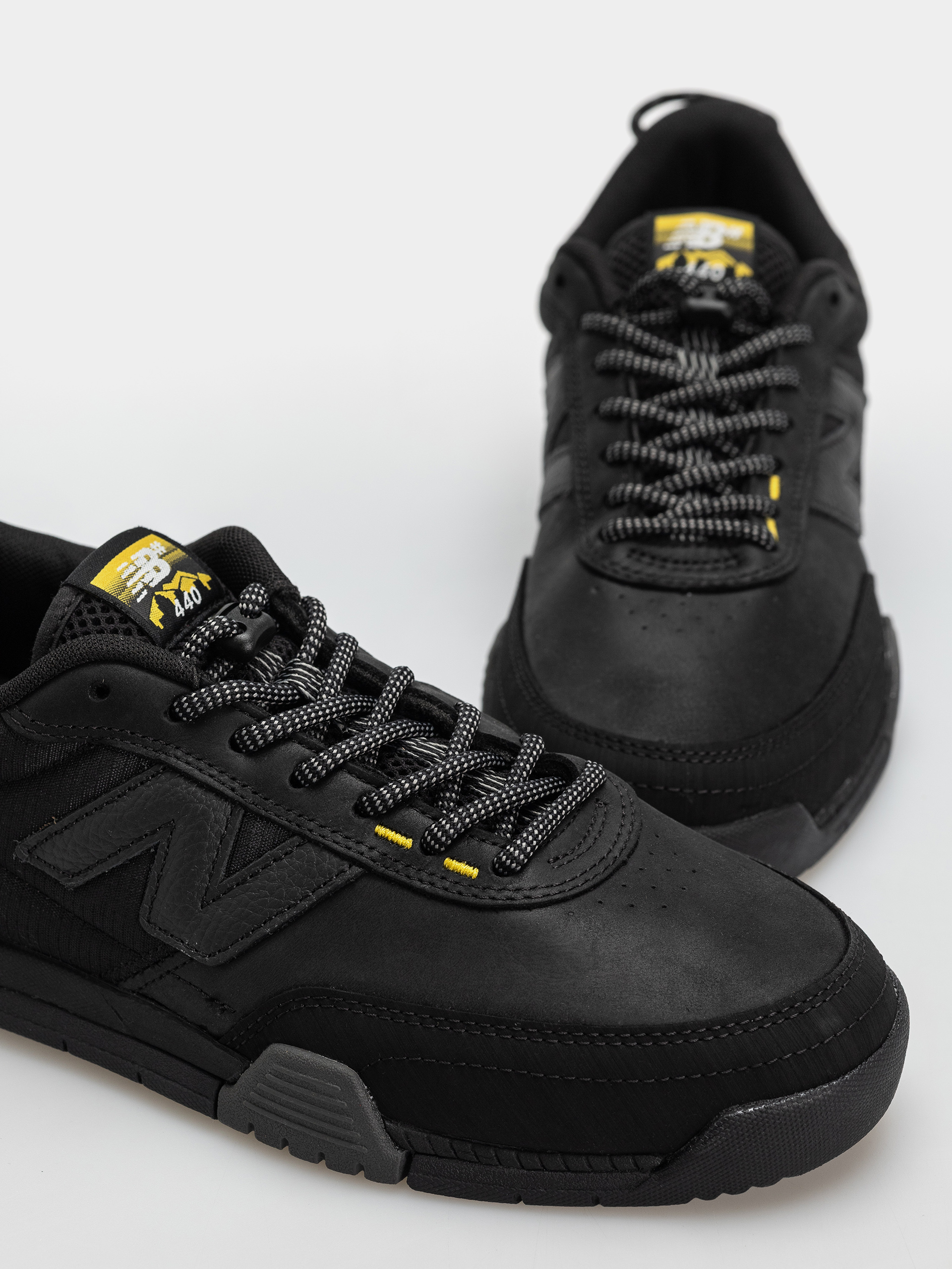 Buty New Balance 440 (black/happy yellow)