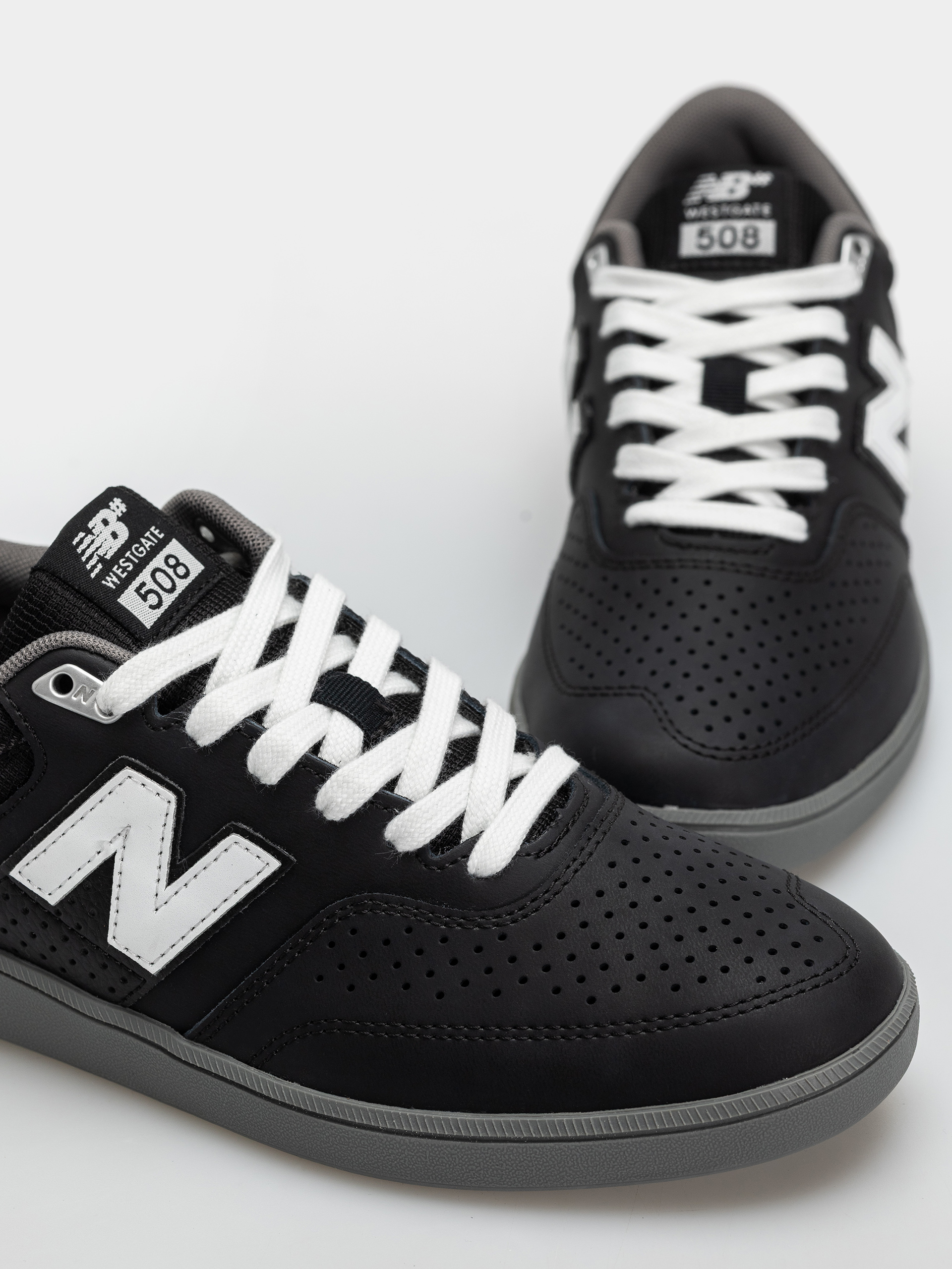 Buty New Balance 508 (black/white)