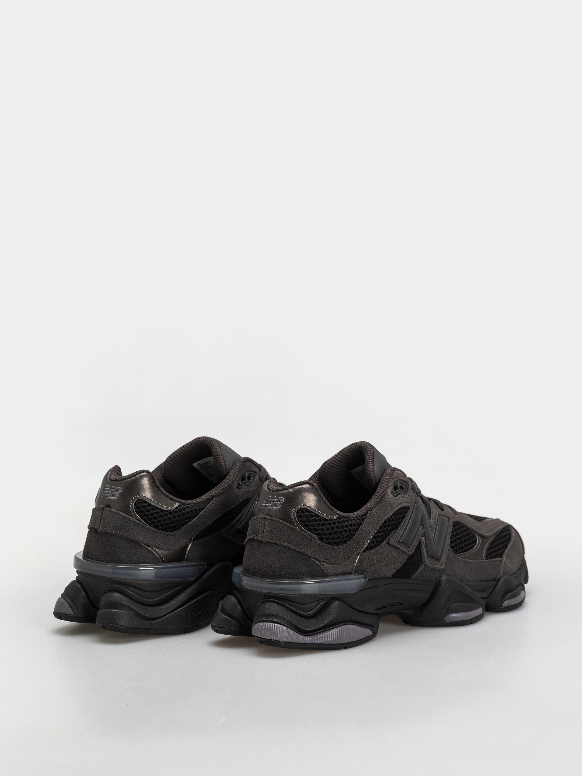 Buty New Balance 9060 (black/neptune grey)