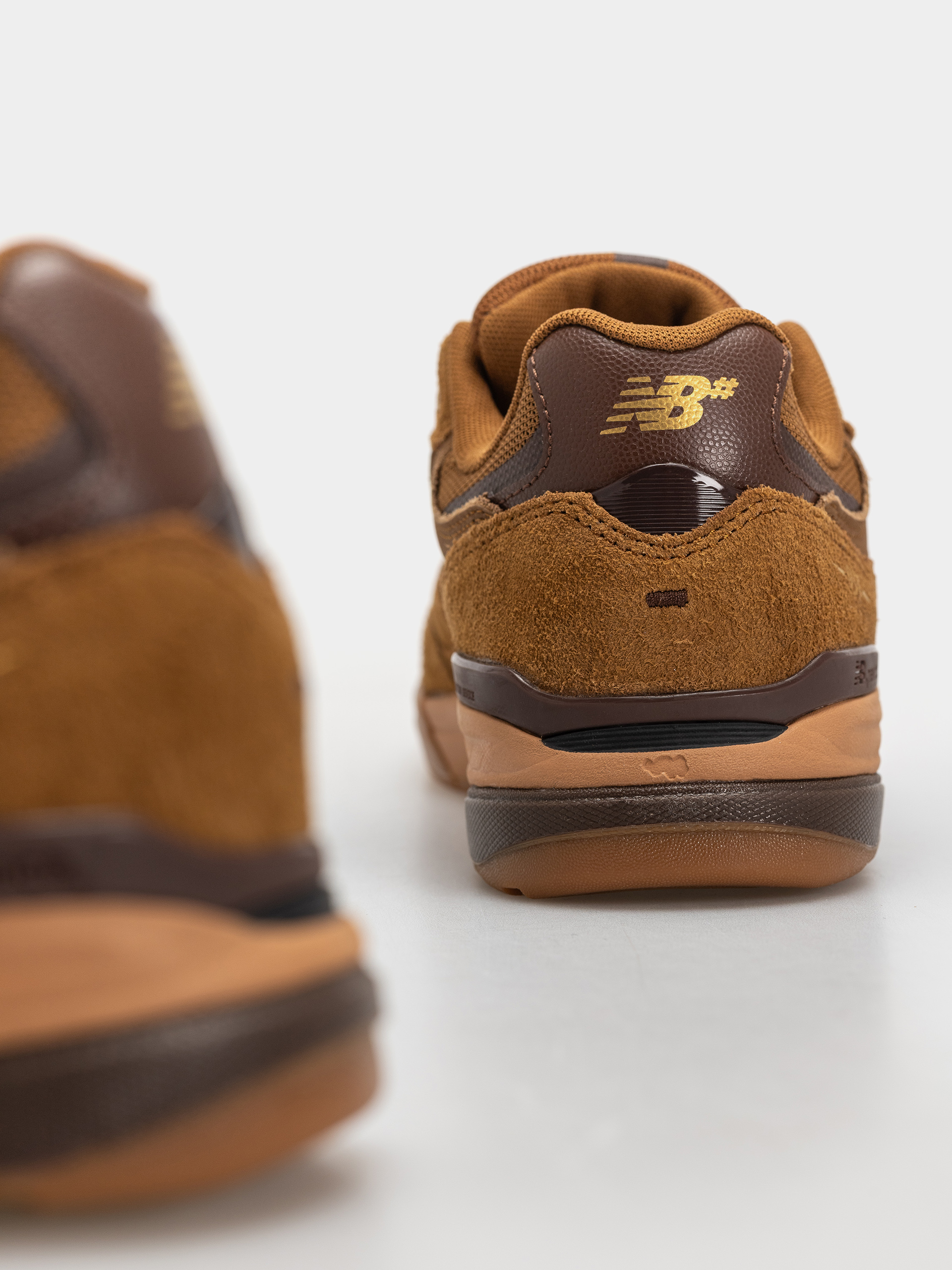 Buty New Balance 933 (breakfast tea/pumpernickel)