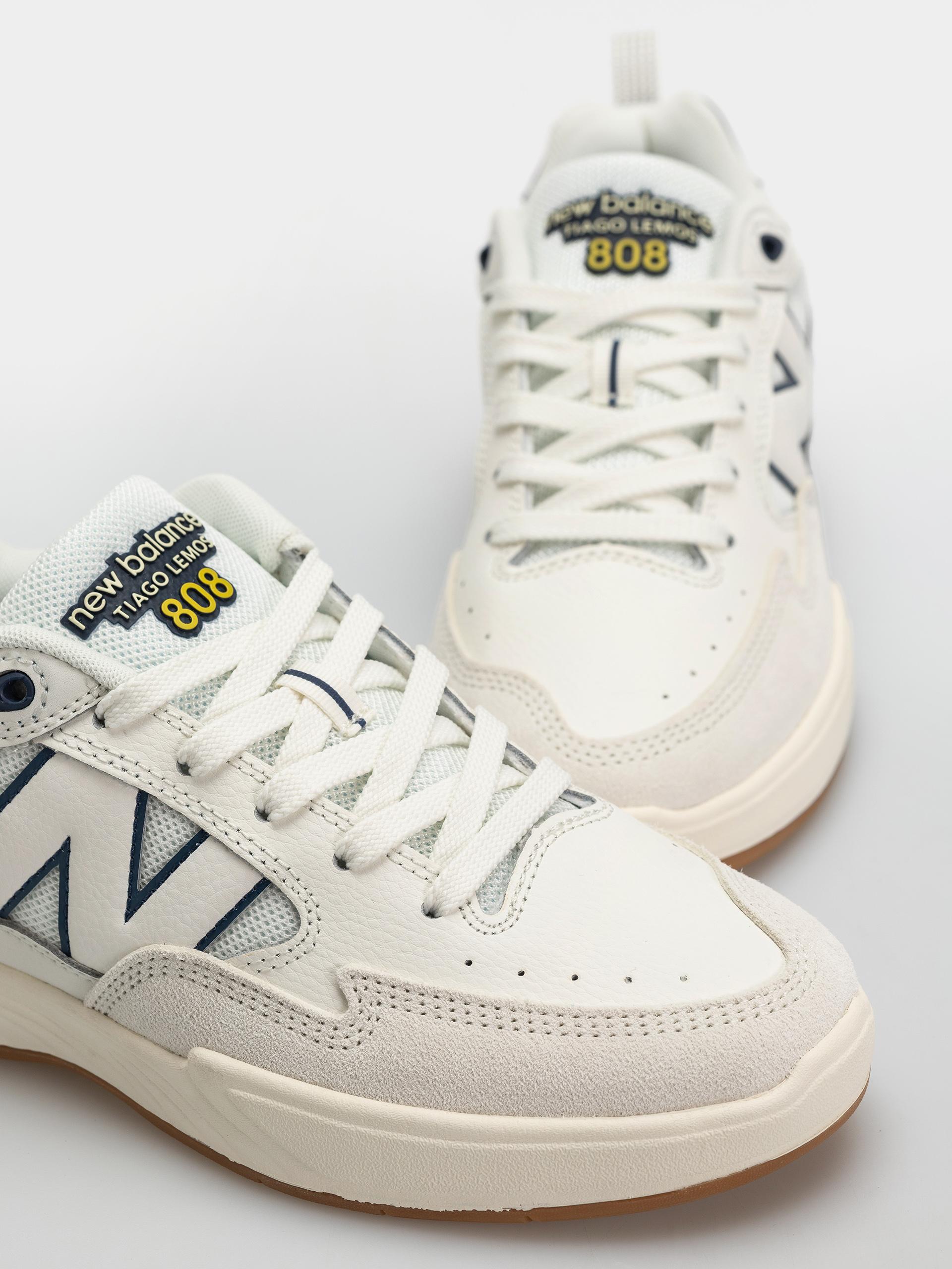 Buty New Balance 808 (sea salt/navy)