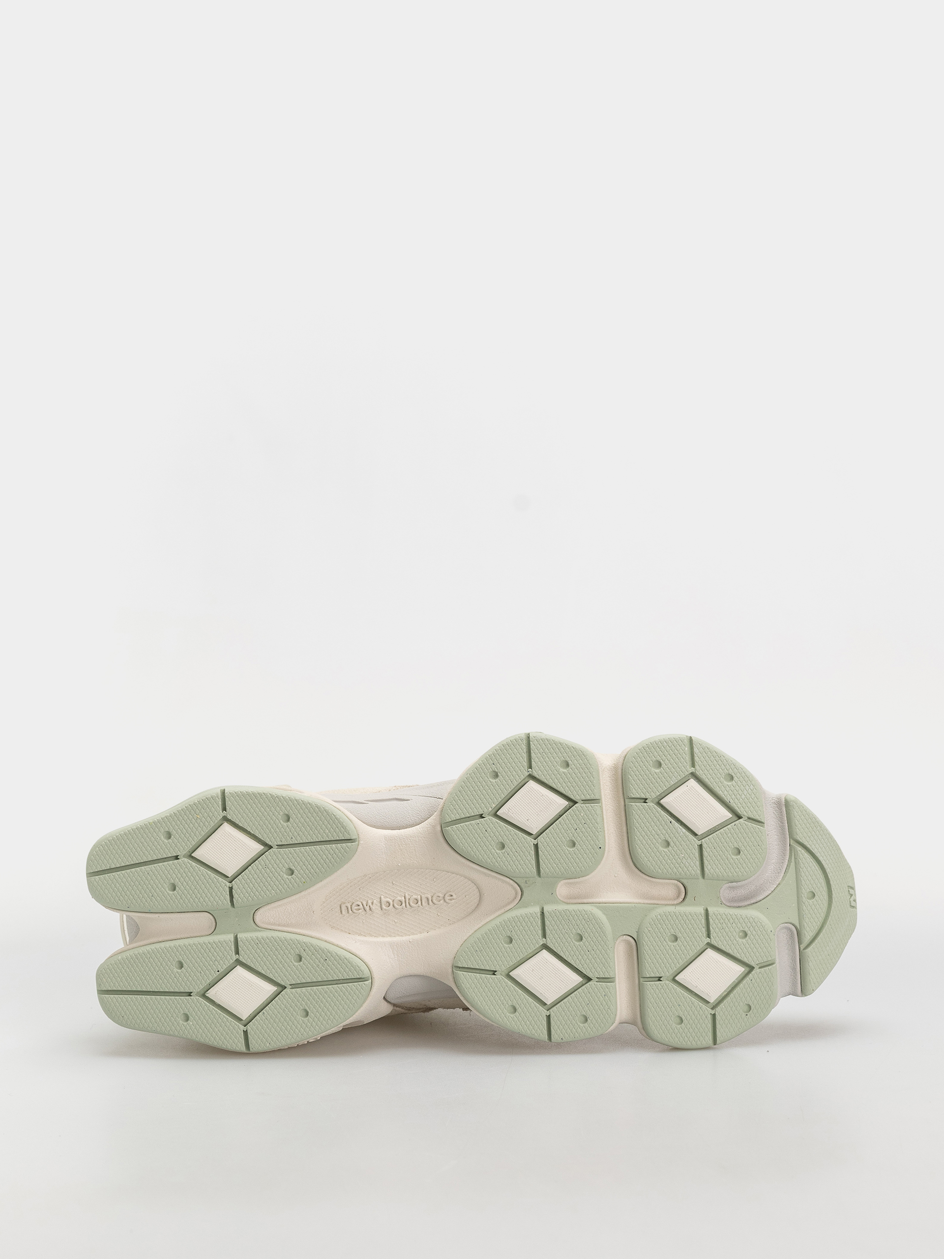 Buty New Balance 9060 (pistachio butter/angora)